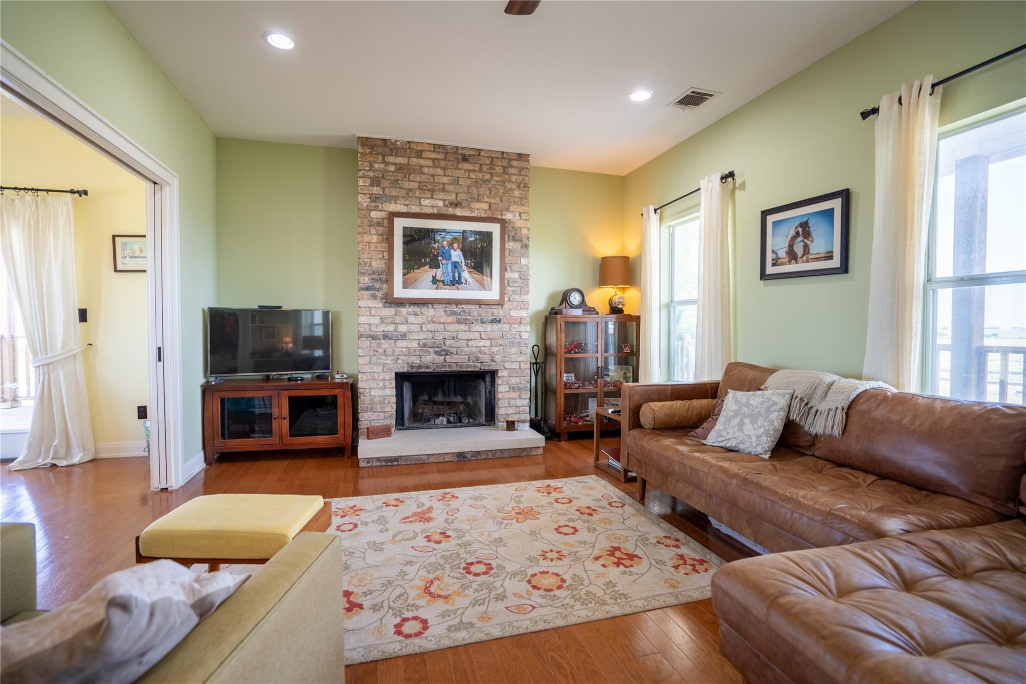 250 County Road 458 None Property Photo 1