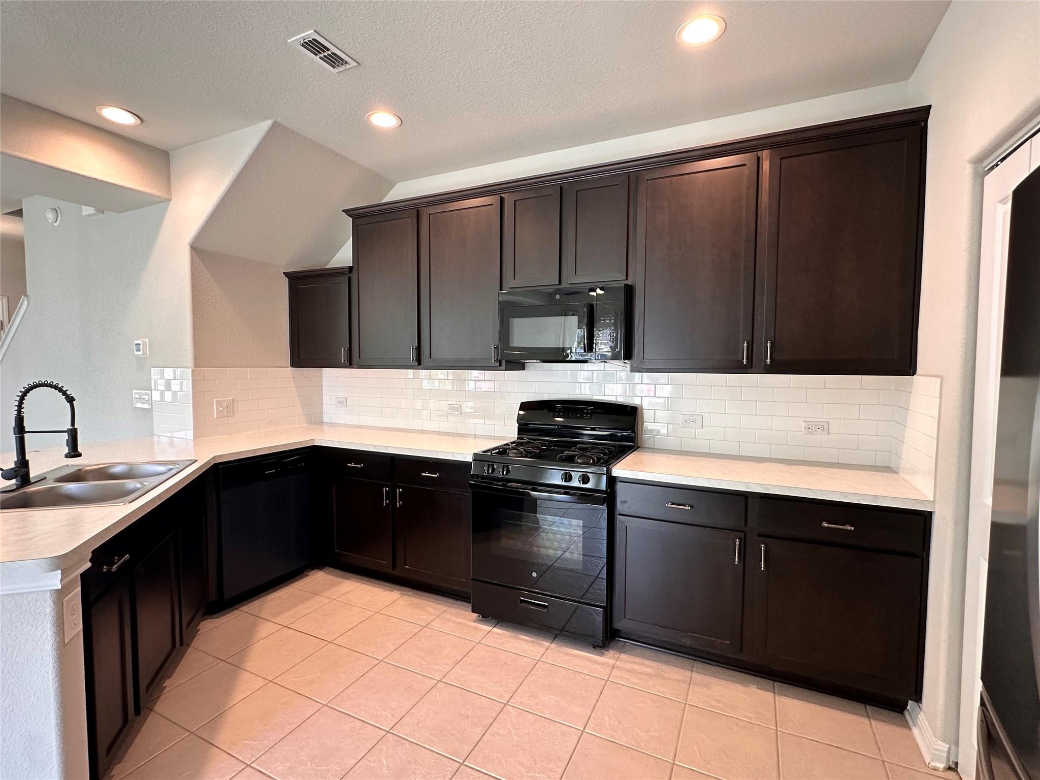 500 Ferrule Dr Property Photo 9