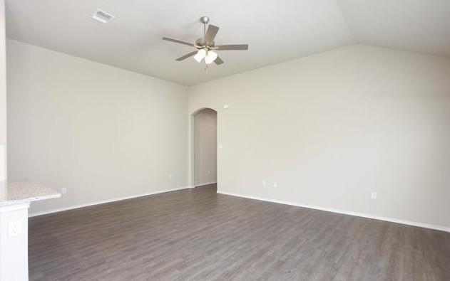 3414 Scott Cir Property Photo 9