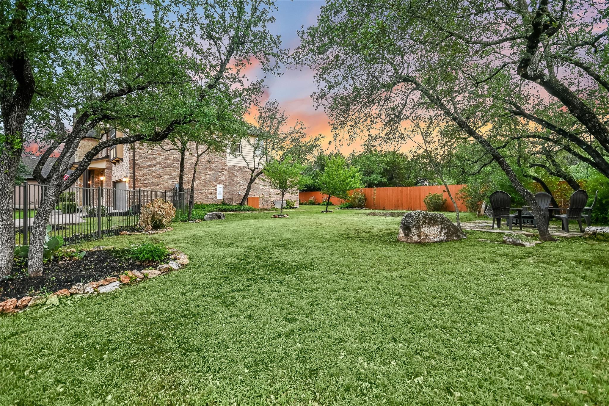 223 Lake Como Dr Property Photo 35