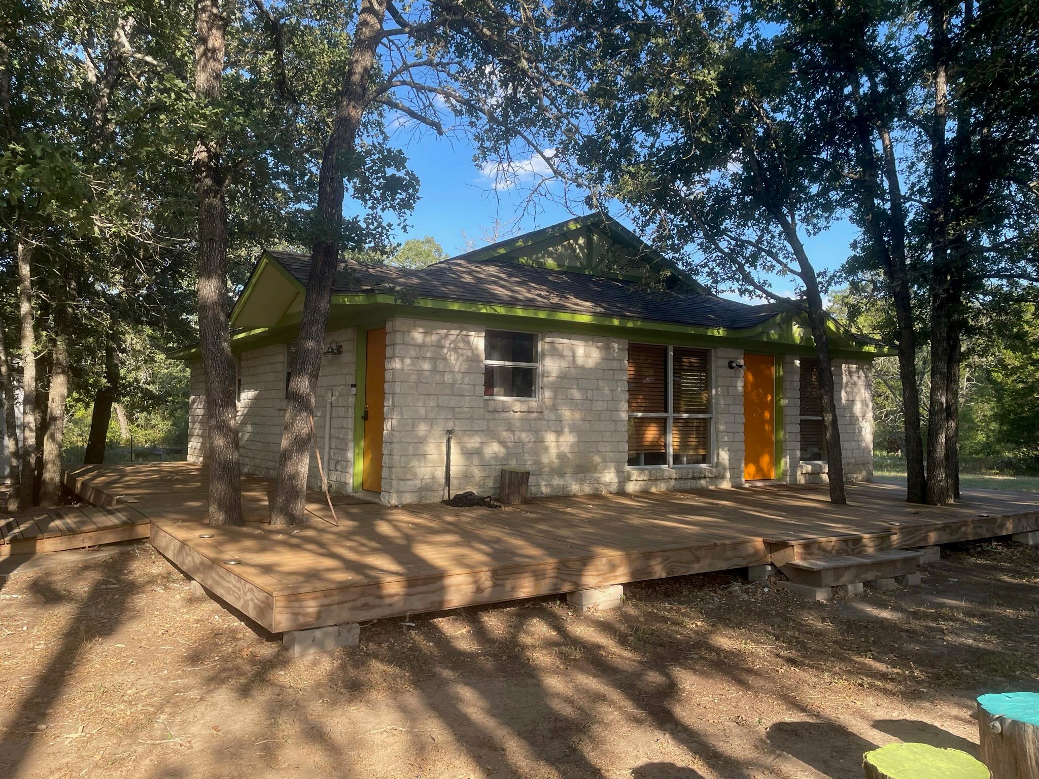 309 Stolle Ln Property Photo 1