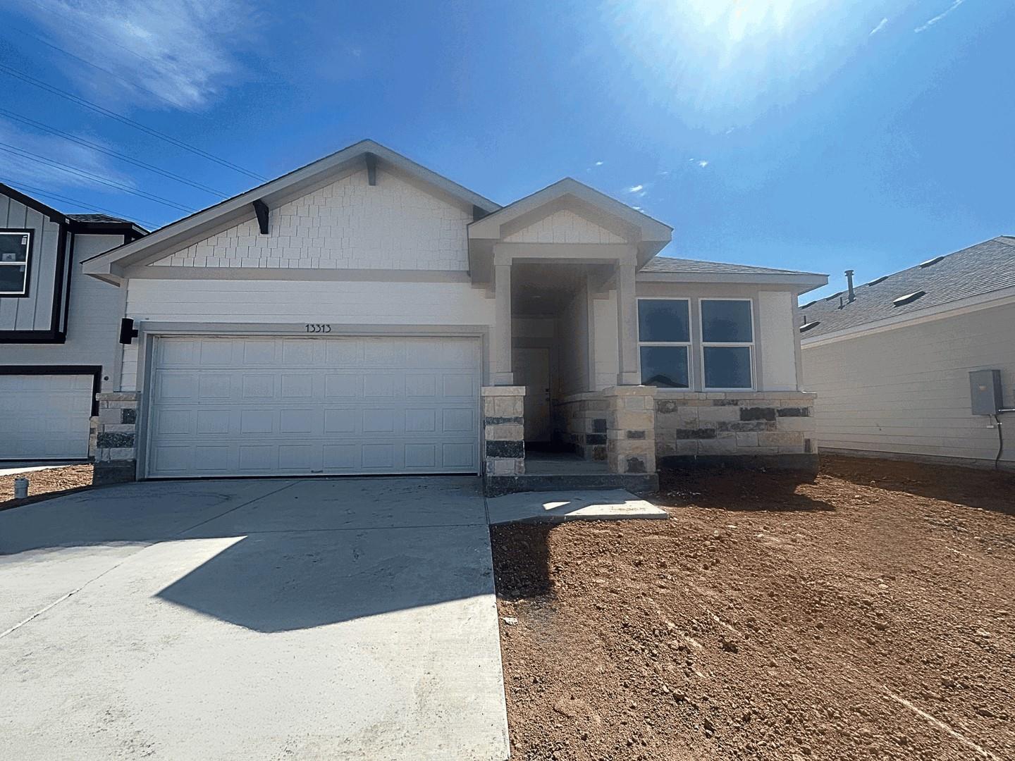 13313 Final Turn Dr Property Photo 1