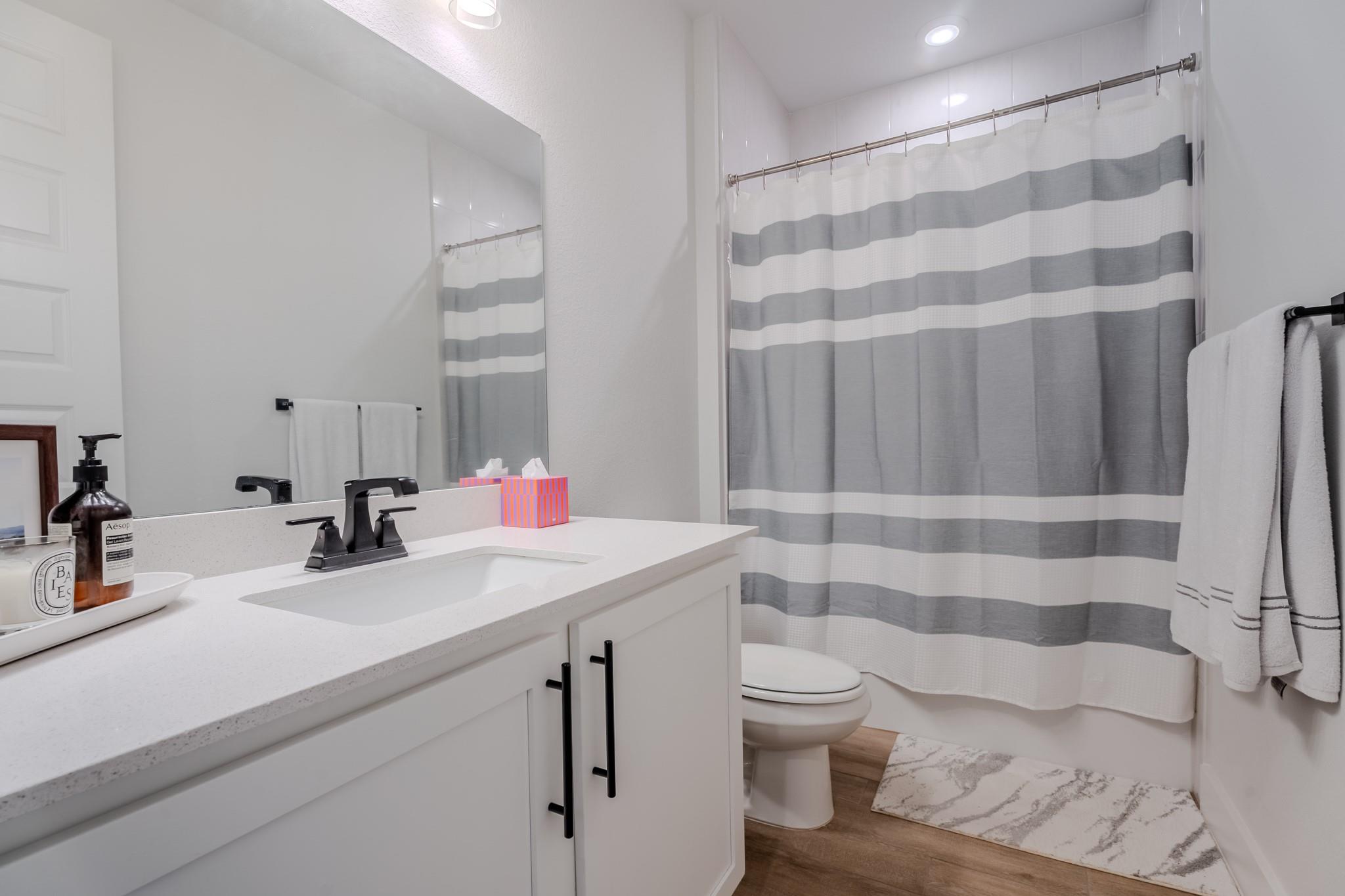 8109 Edmondson Bnd Property Photo 5