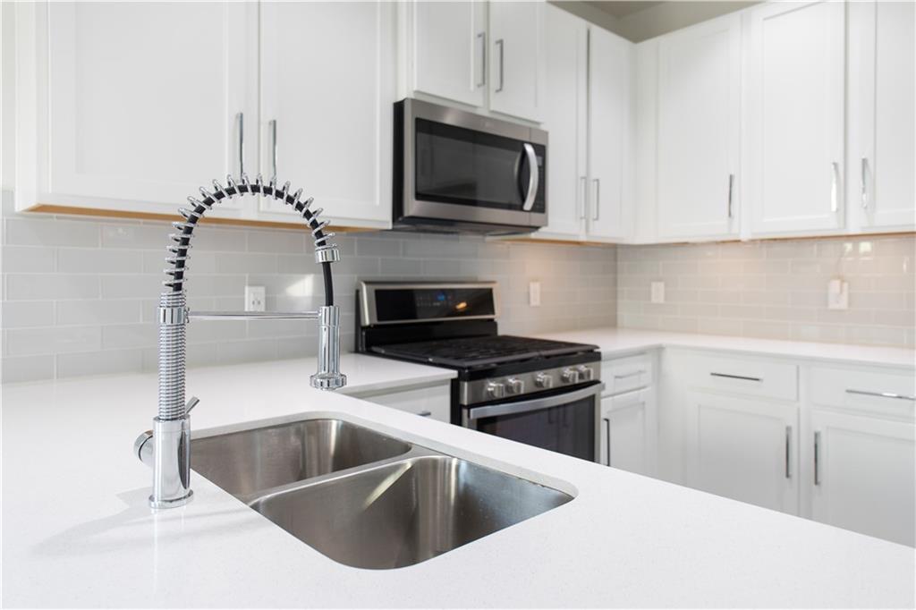 3415 Dalton St #b Property Photo 7