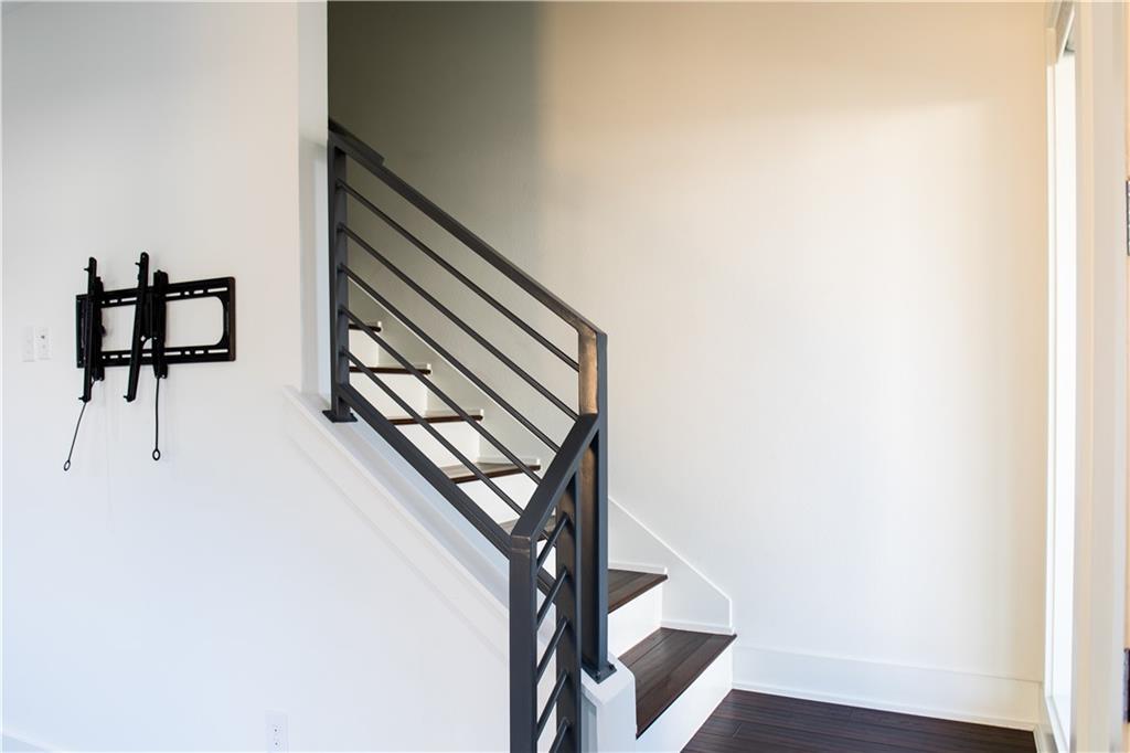3415 Dalton St #b Property Photo 16