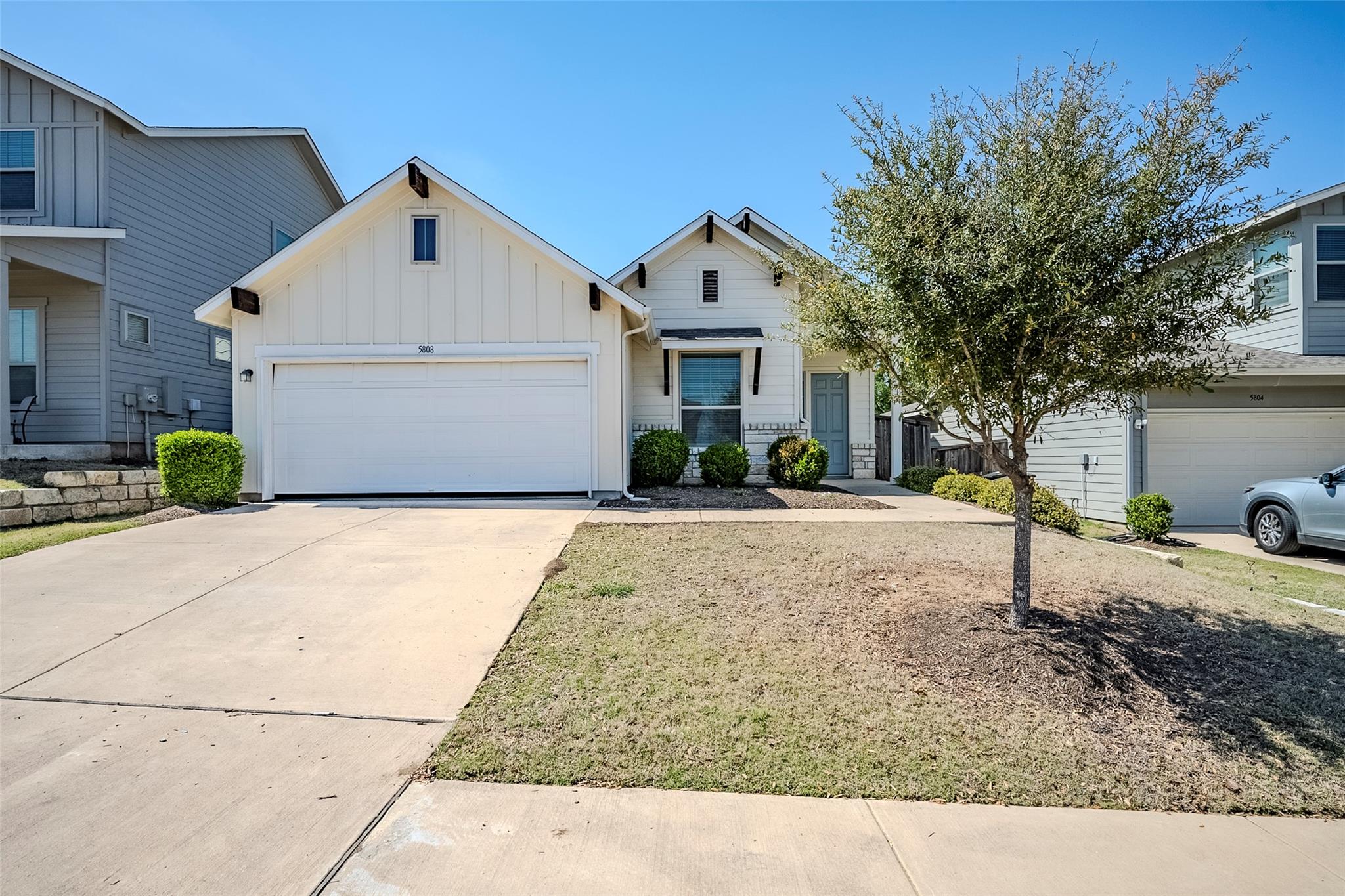 5808 Gerard Dr Property Photo