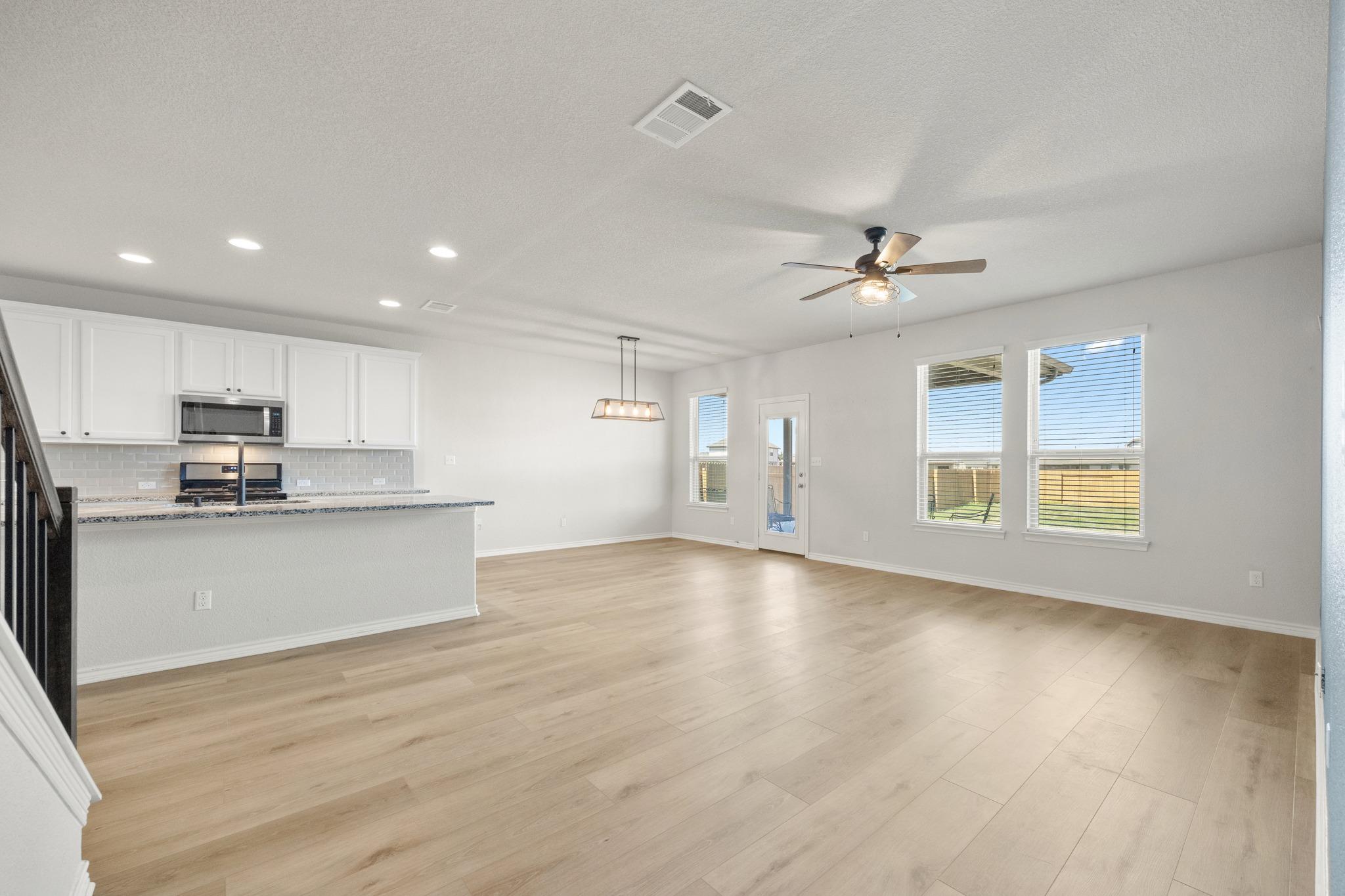5408 Vanner Path Property Photo 7