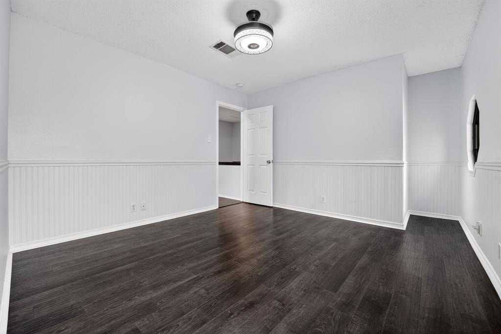 8409 Nairn Dr Property Photo 17
