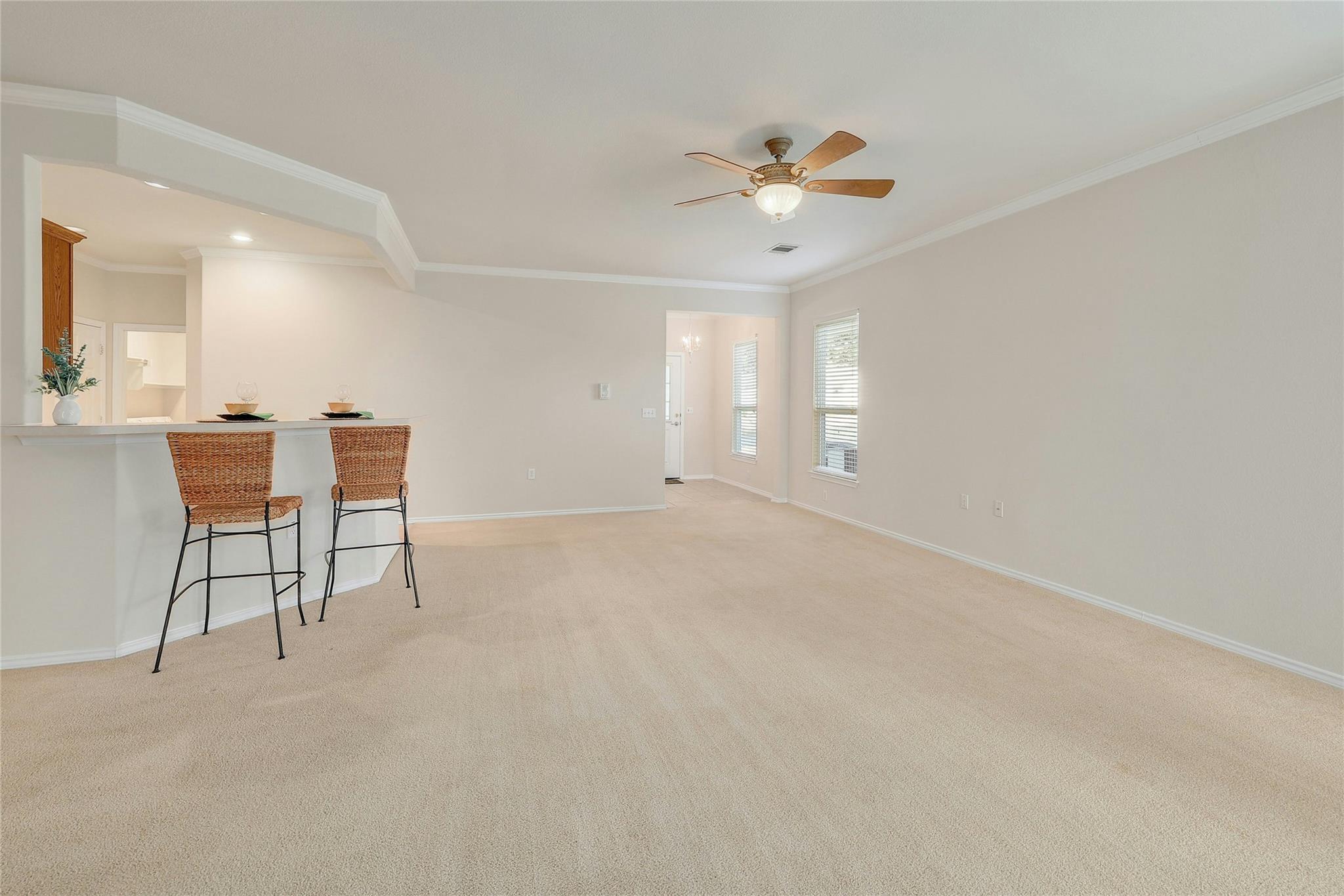 333 Portsmouth Dr Property Photo 8