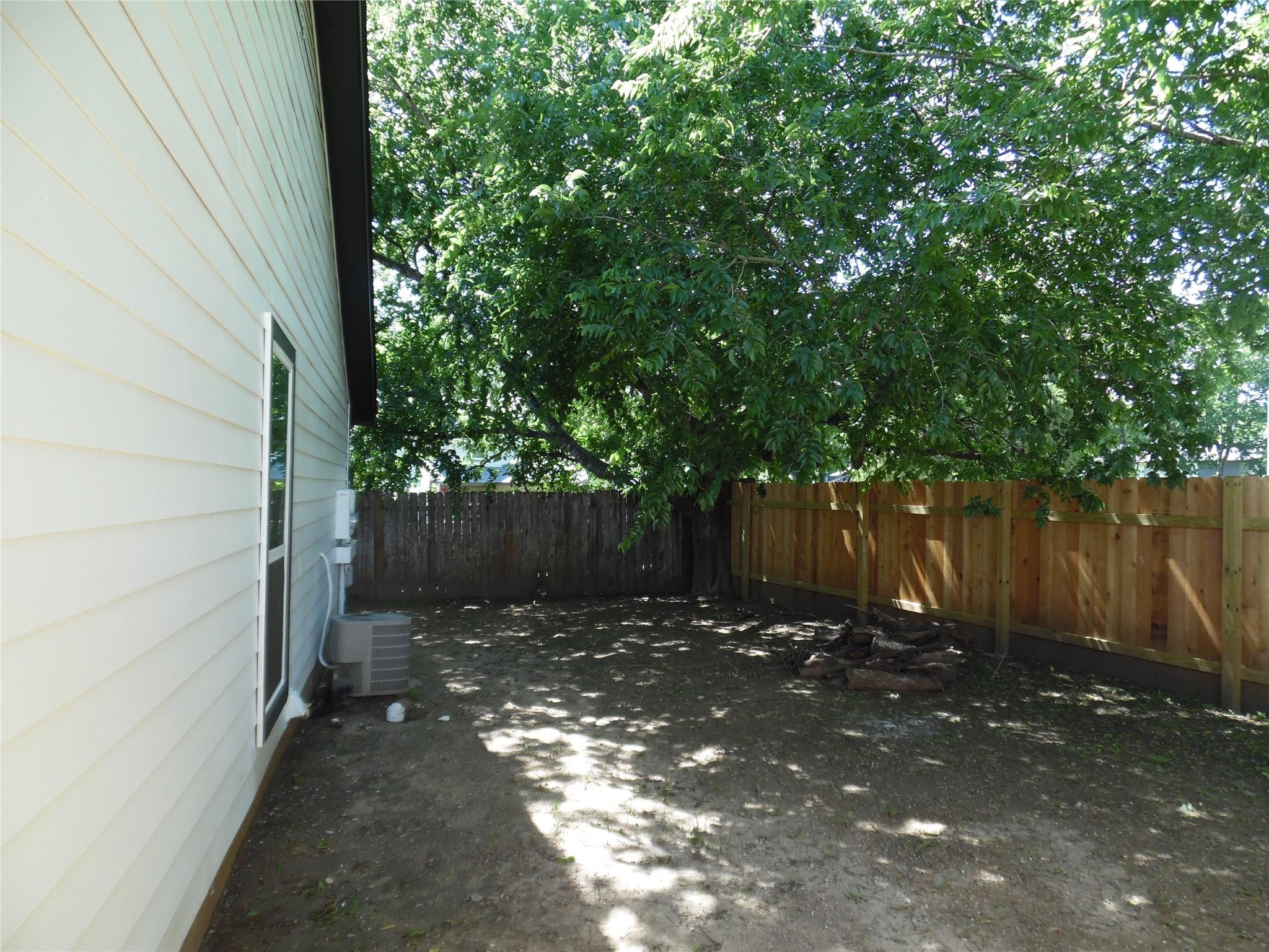 7400 Dixie Dr #b Property Photo 15