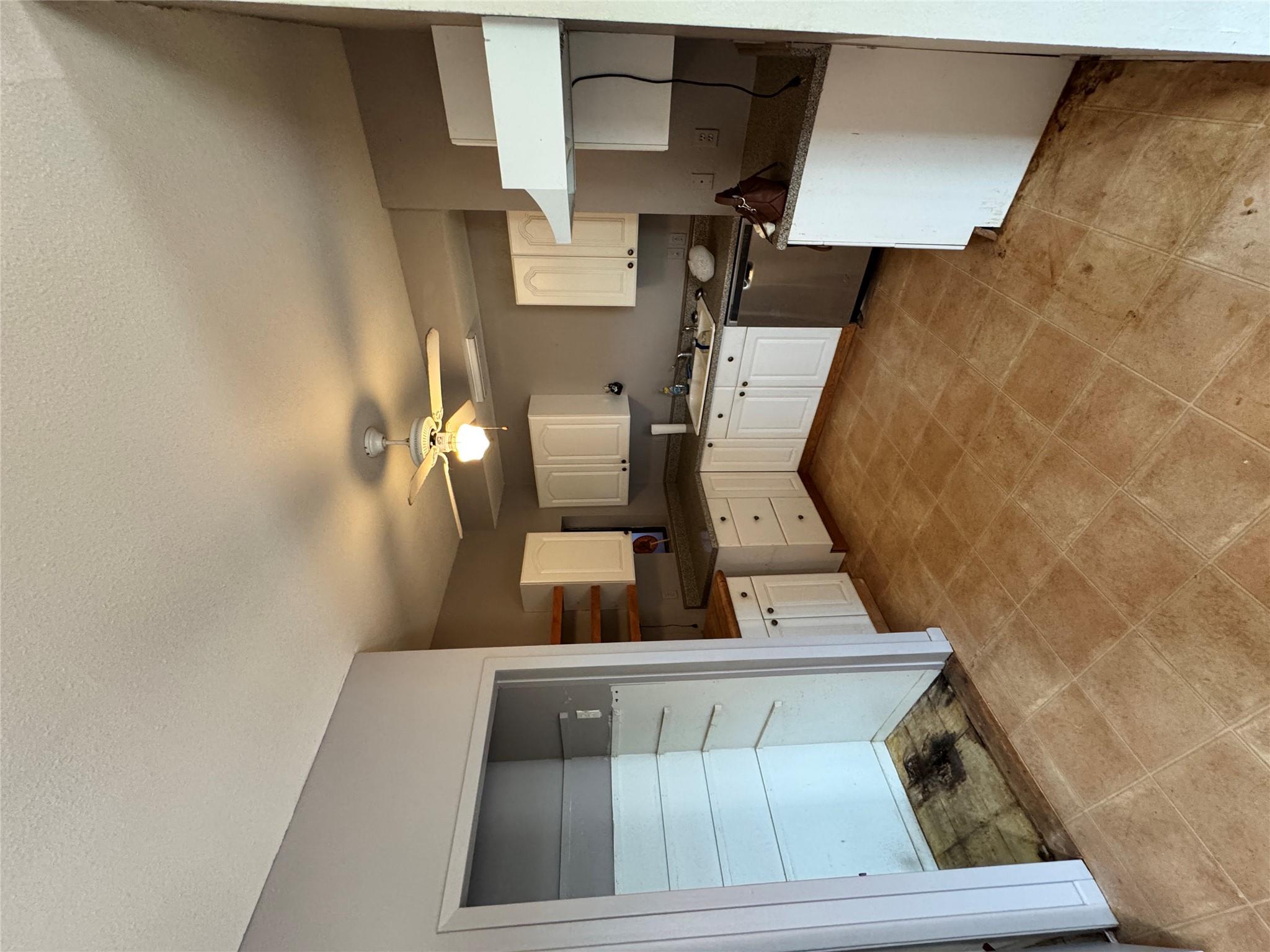 108 Oak Ridge None Property Photo 9