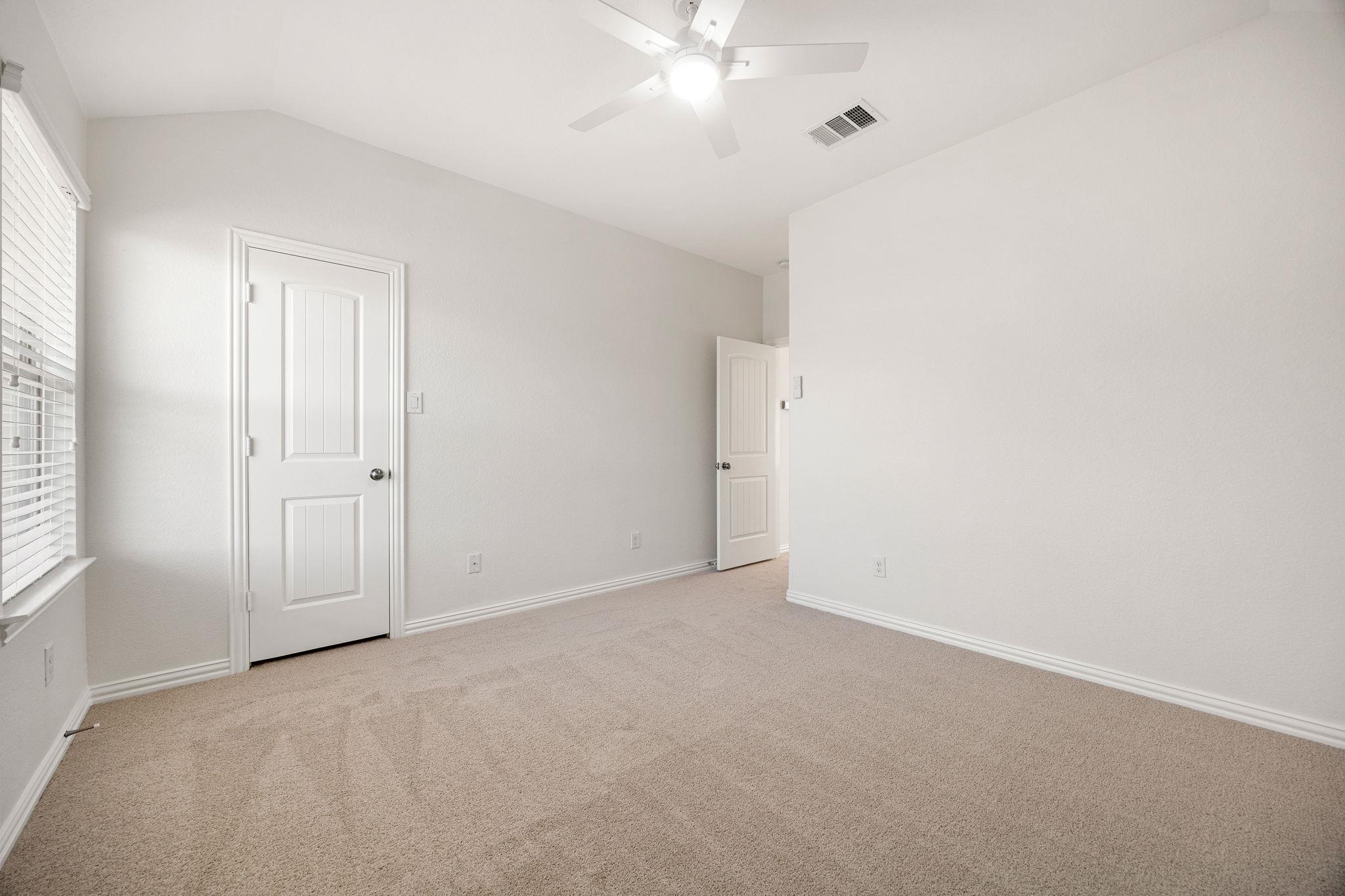 4032 Flowstone Ln Property Photo 25