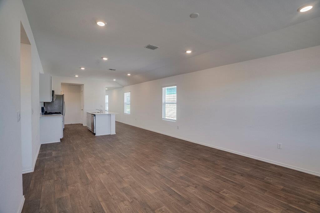 12317 Silversmith Ln Property Photo 8