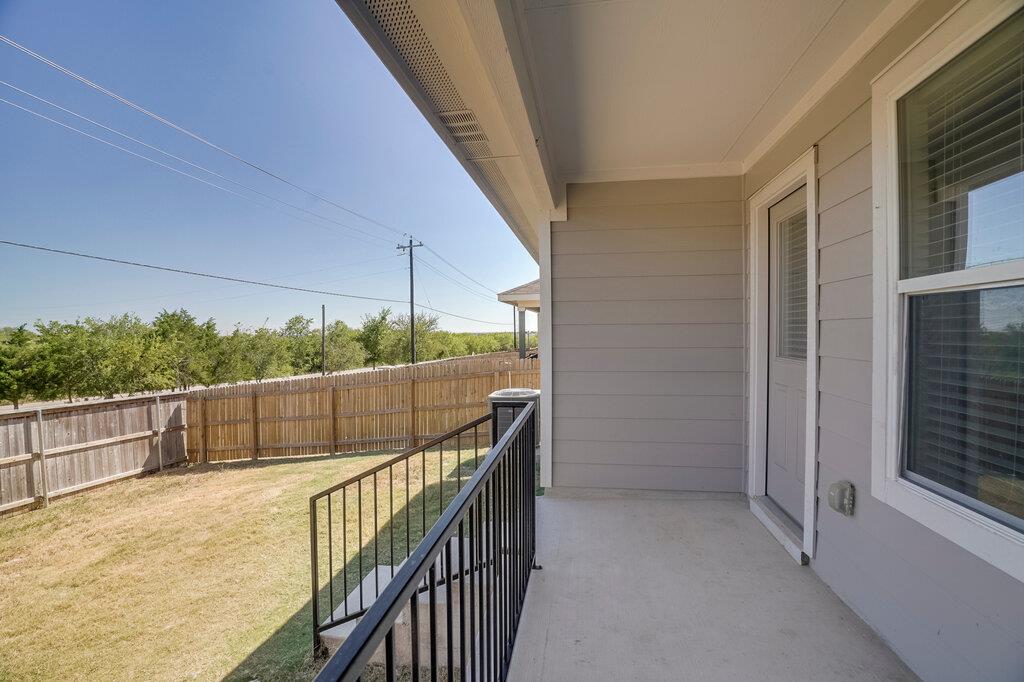 12317 Silversmith Ln Property Photo 18