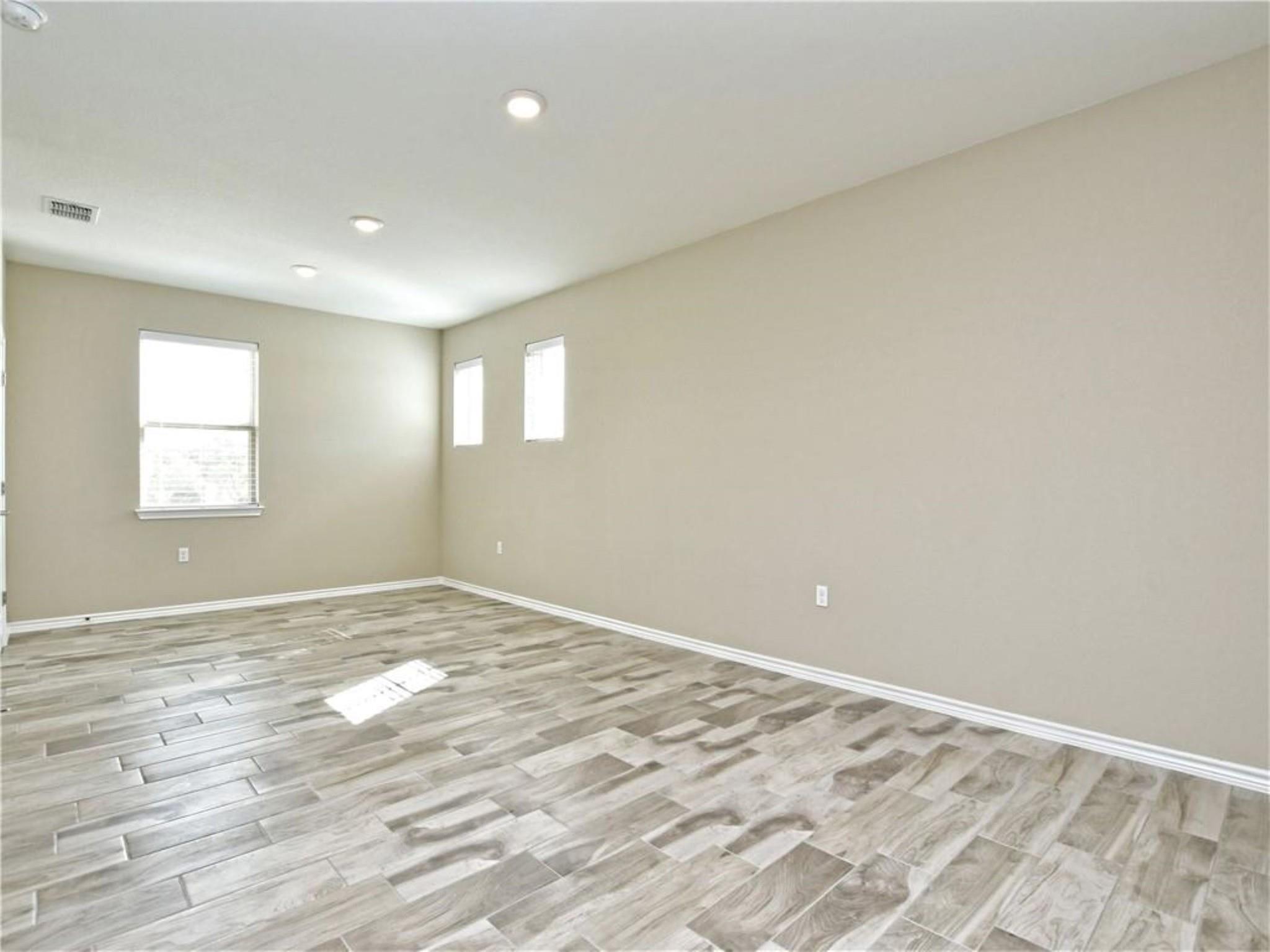 109 Harborside Dr #101 Property Photo 23