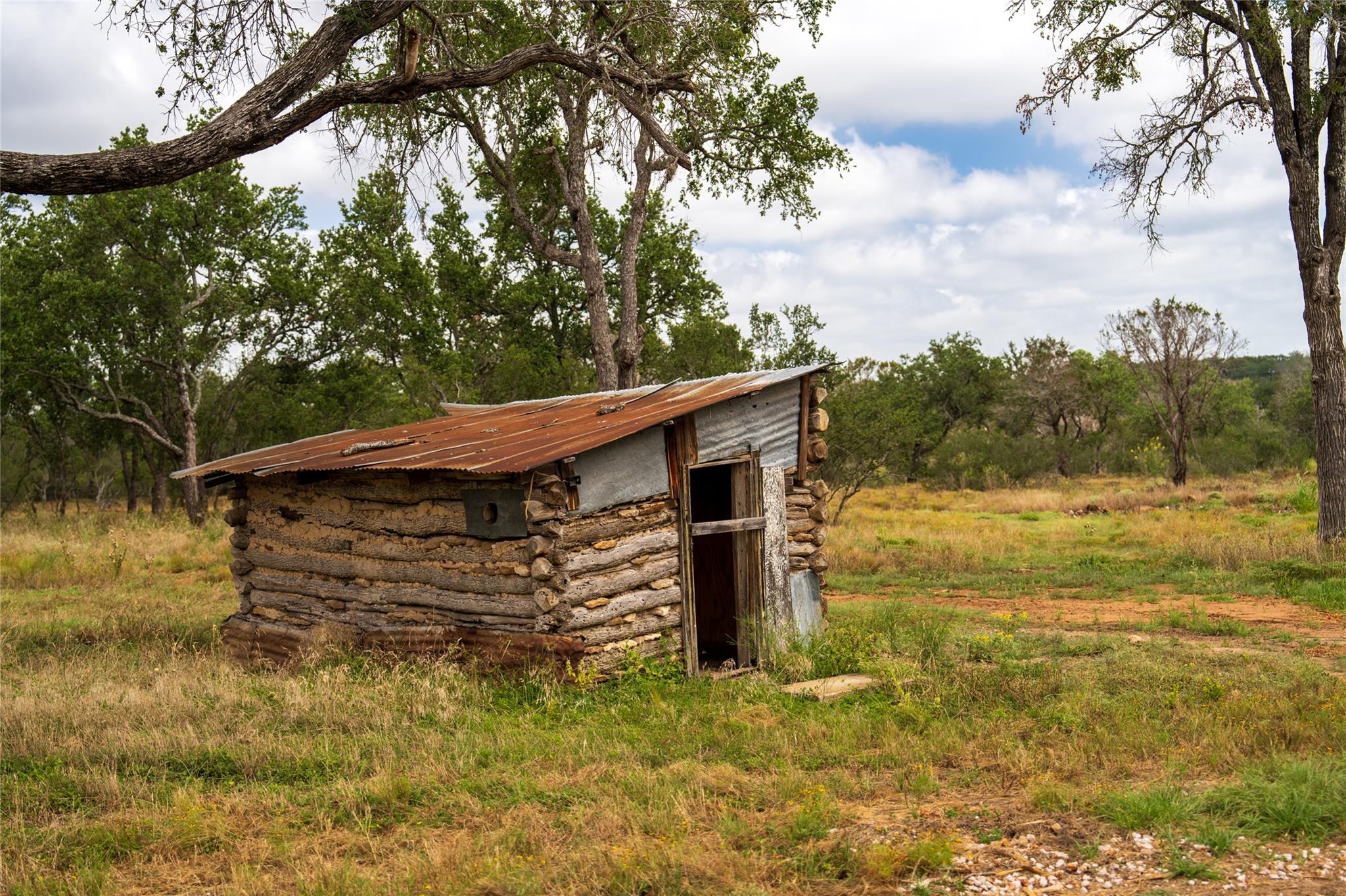 1594-40 Ranch Road 1320 Property Photo 6