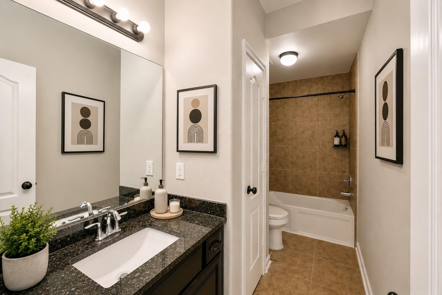6531 Hunters Creek Ln Property Photo 18