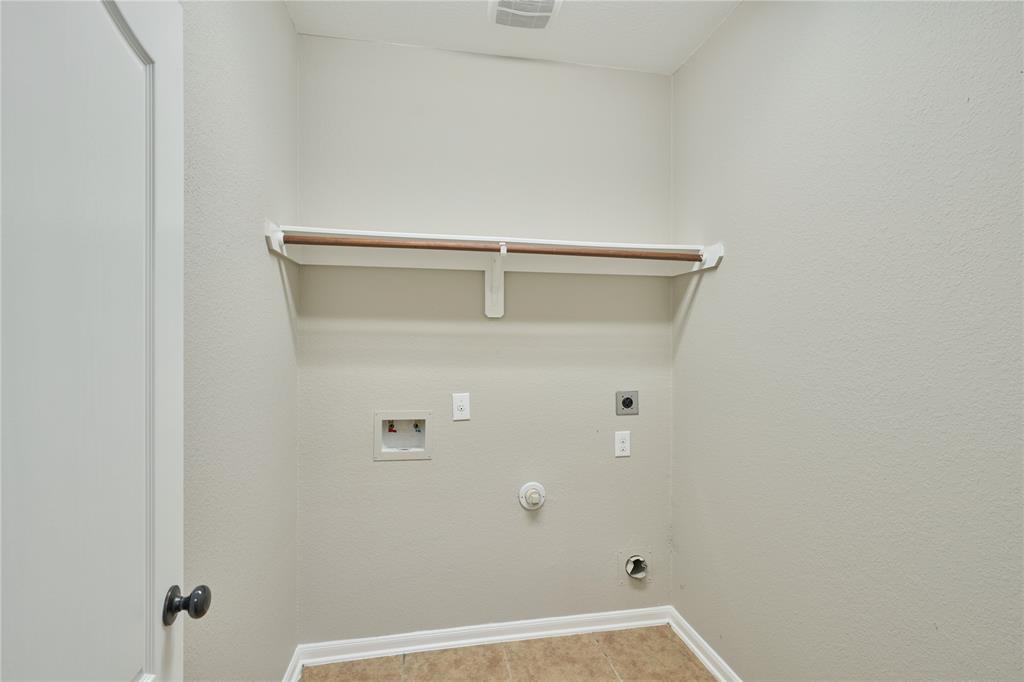 6531 Hunters Creek Ln Property Photo 23