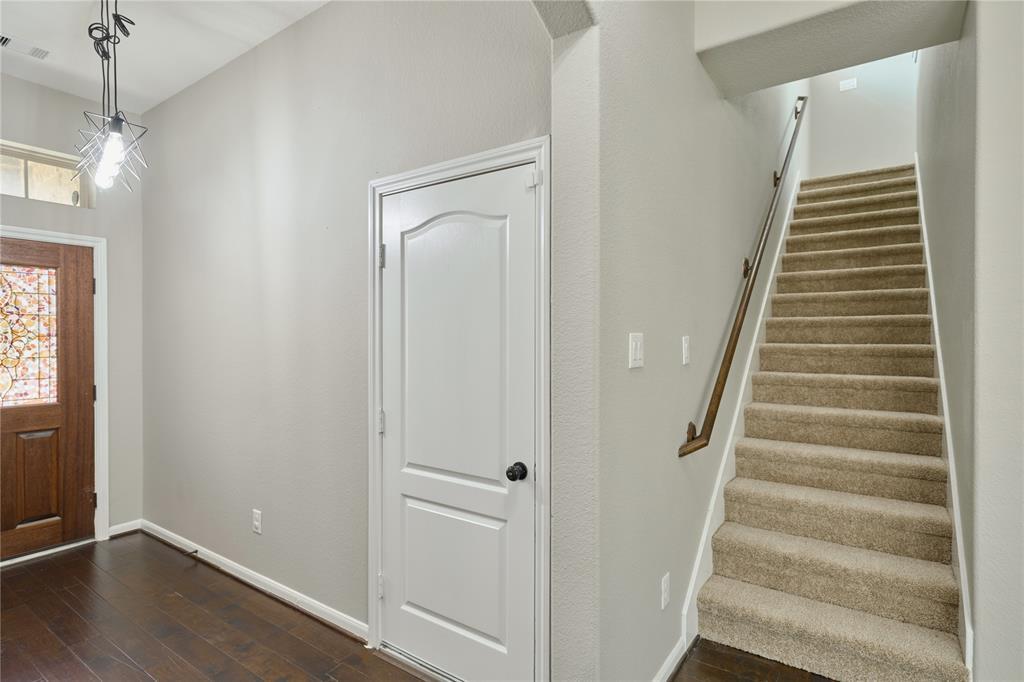 6531 Hunters Creek Ln Property Photo 32