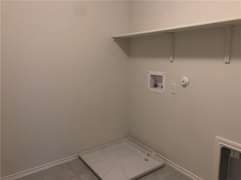 165 Eves Necklace Dr Property Photo 13