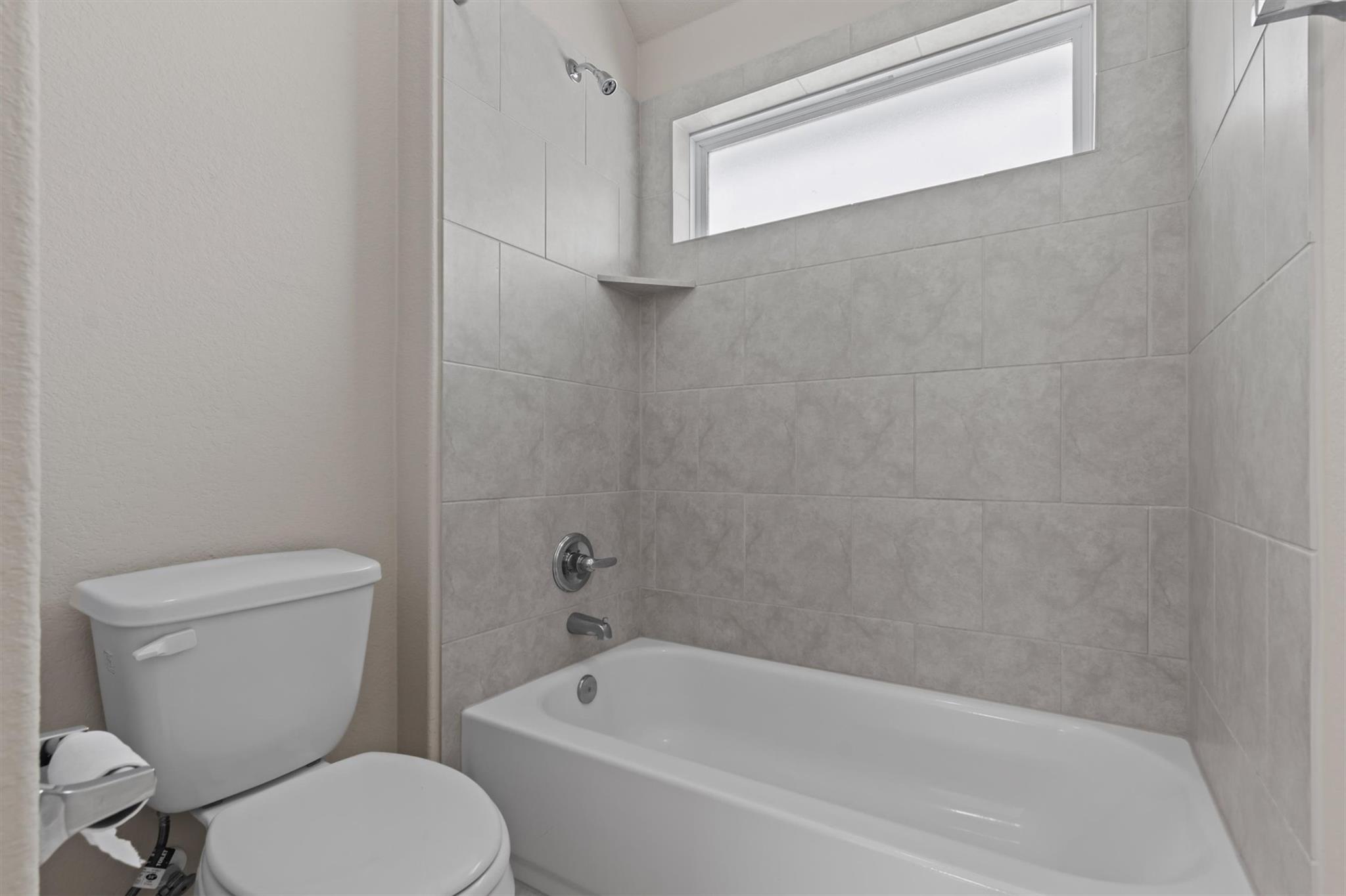 124 Oakstone Dr Property Photo 31