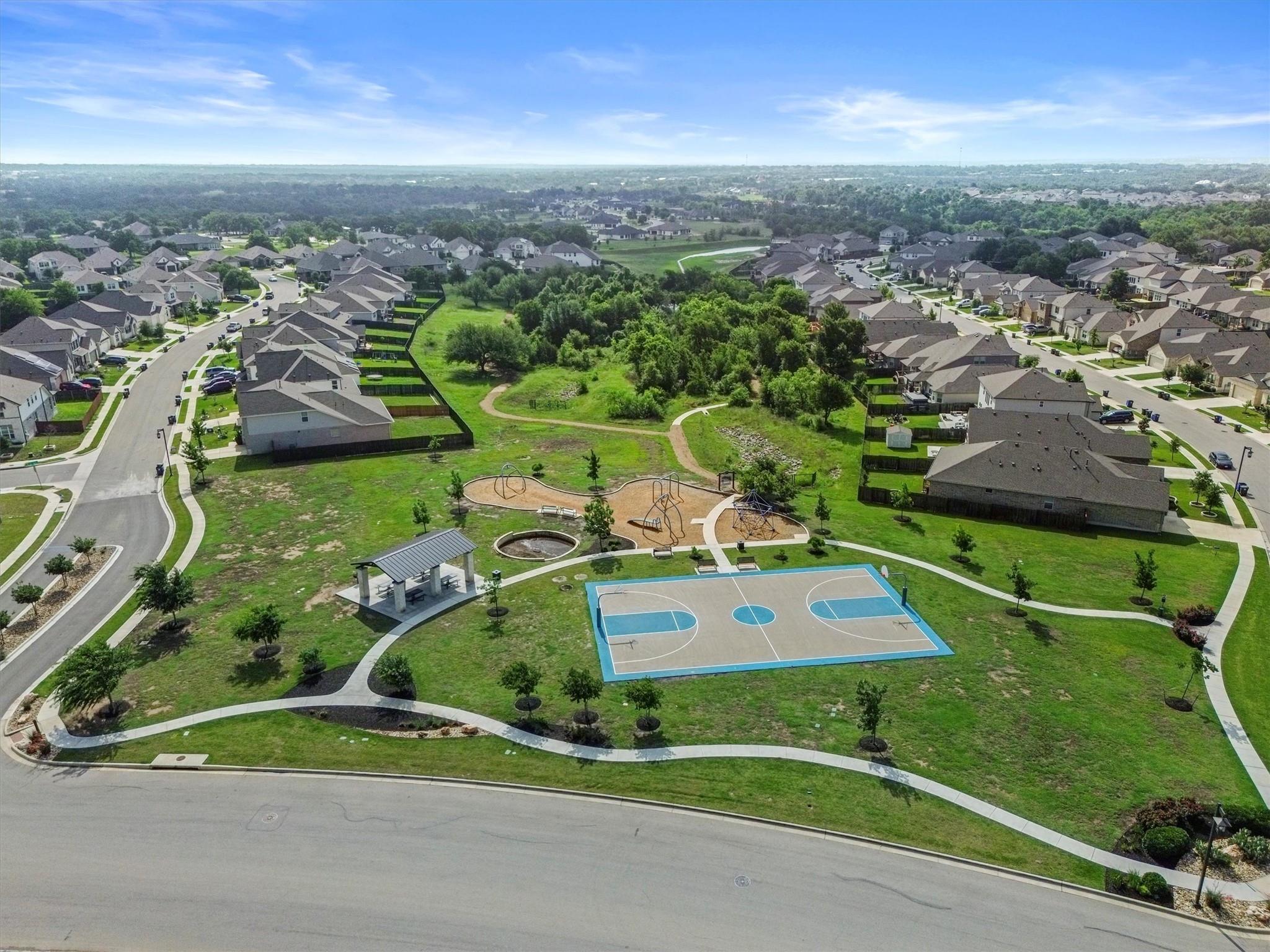 124 Oakstone Dr Property Photo 38