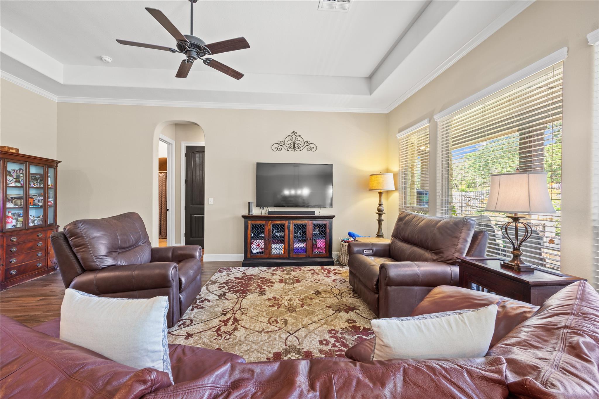 17001 Northlake Hills Dr Property Photo 15