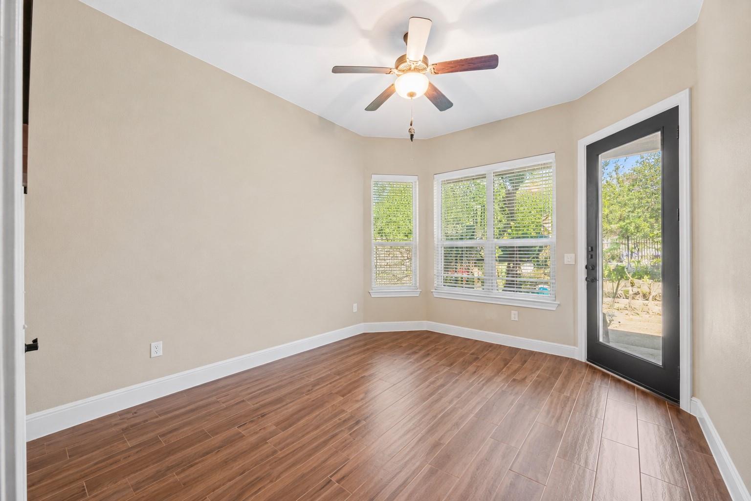 17001 Northlake Hills Dr Property Photo 25