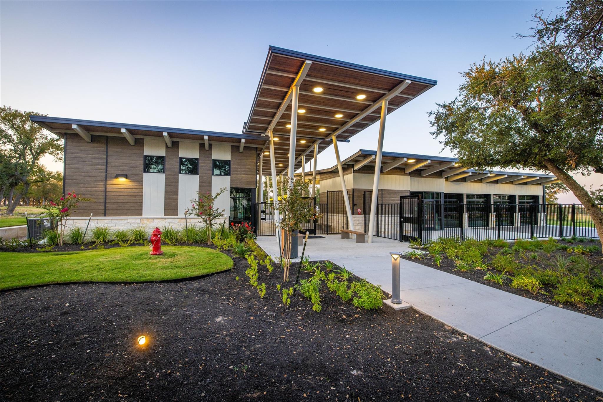 108 Flying Tiger Trl Property Photo 37