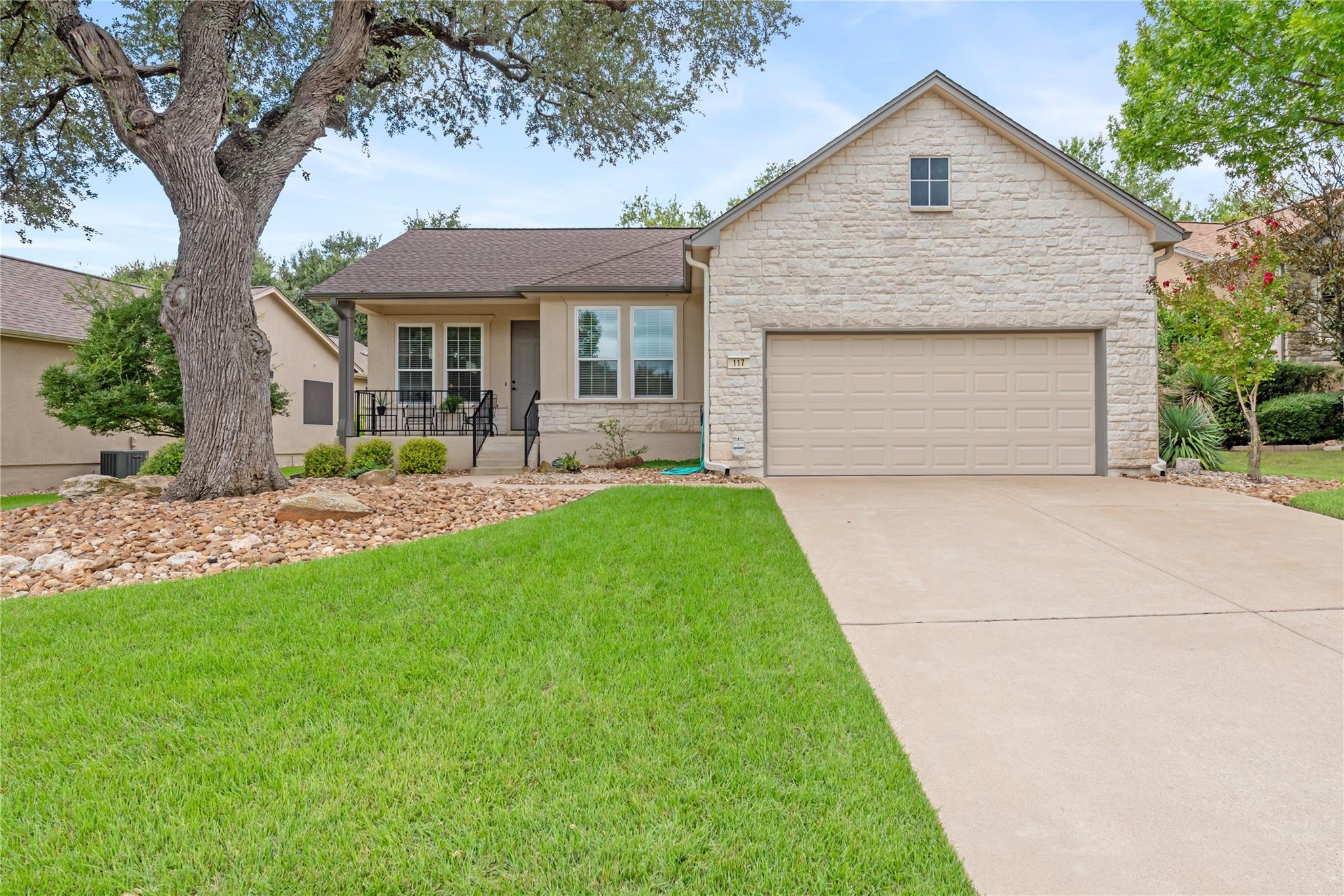 117 Purple Sage Dr Property Photo 1