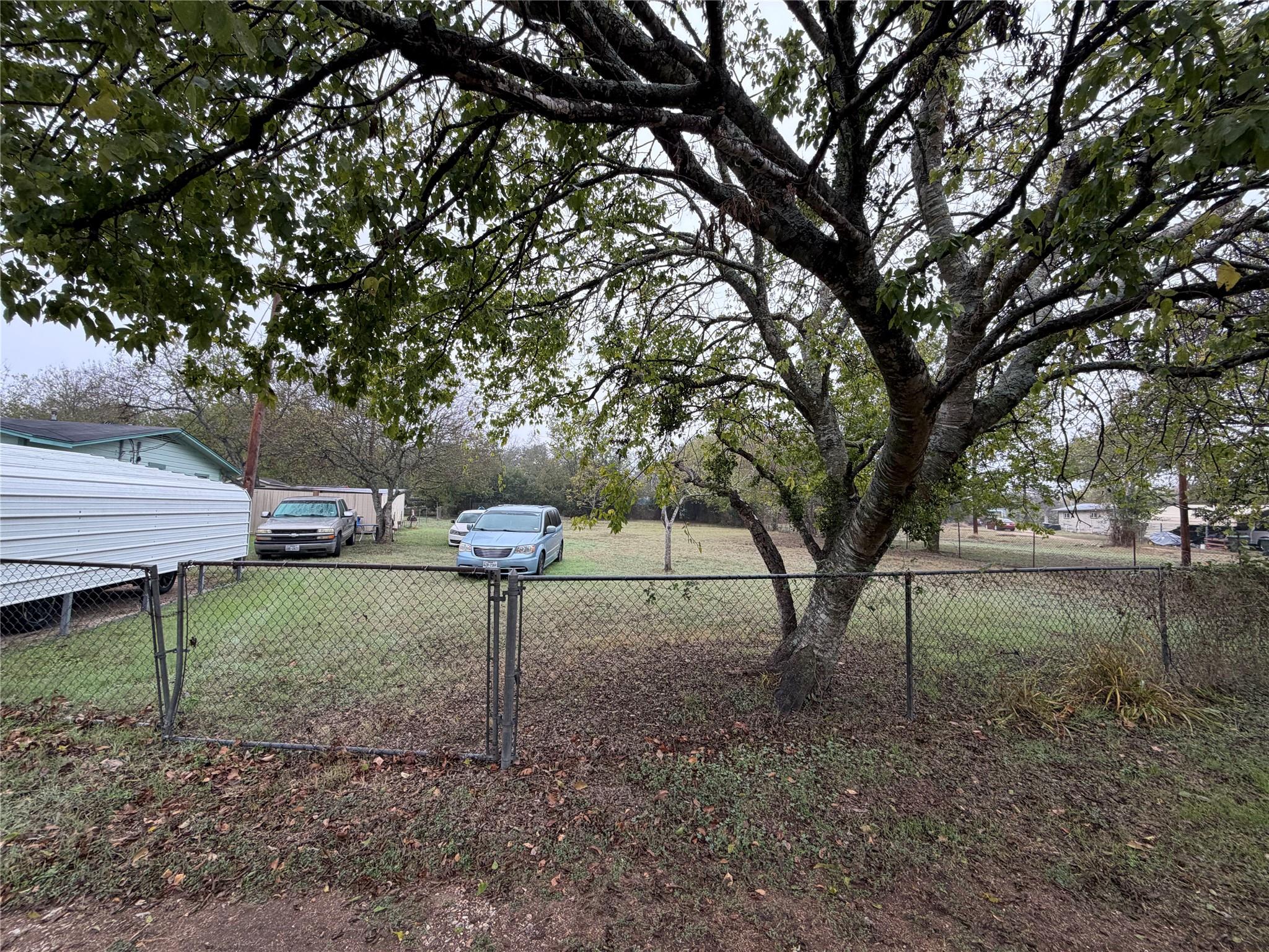 Tbd Austin St Property Photo 12