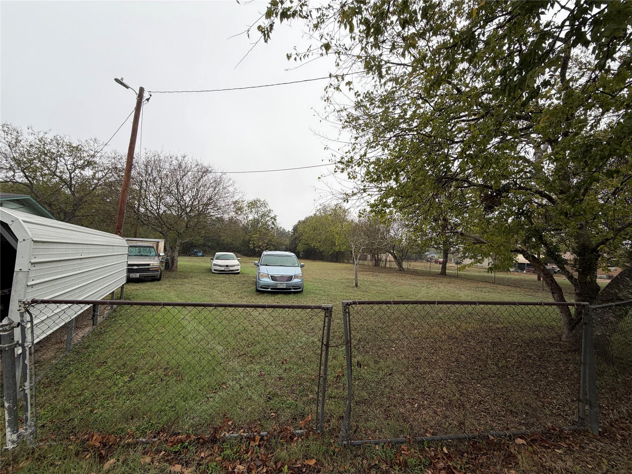 Tbd Austin St Property Photo 13
