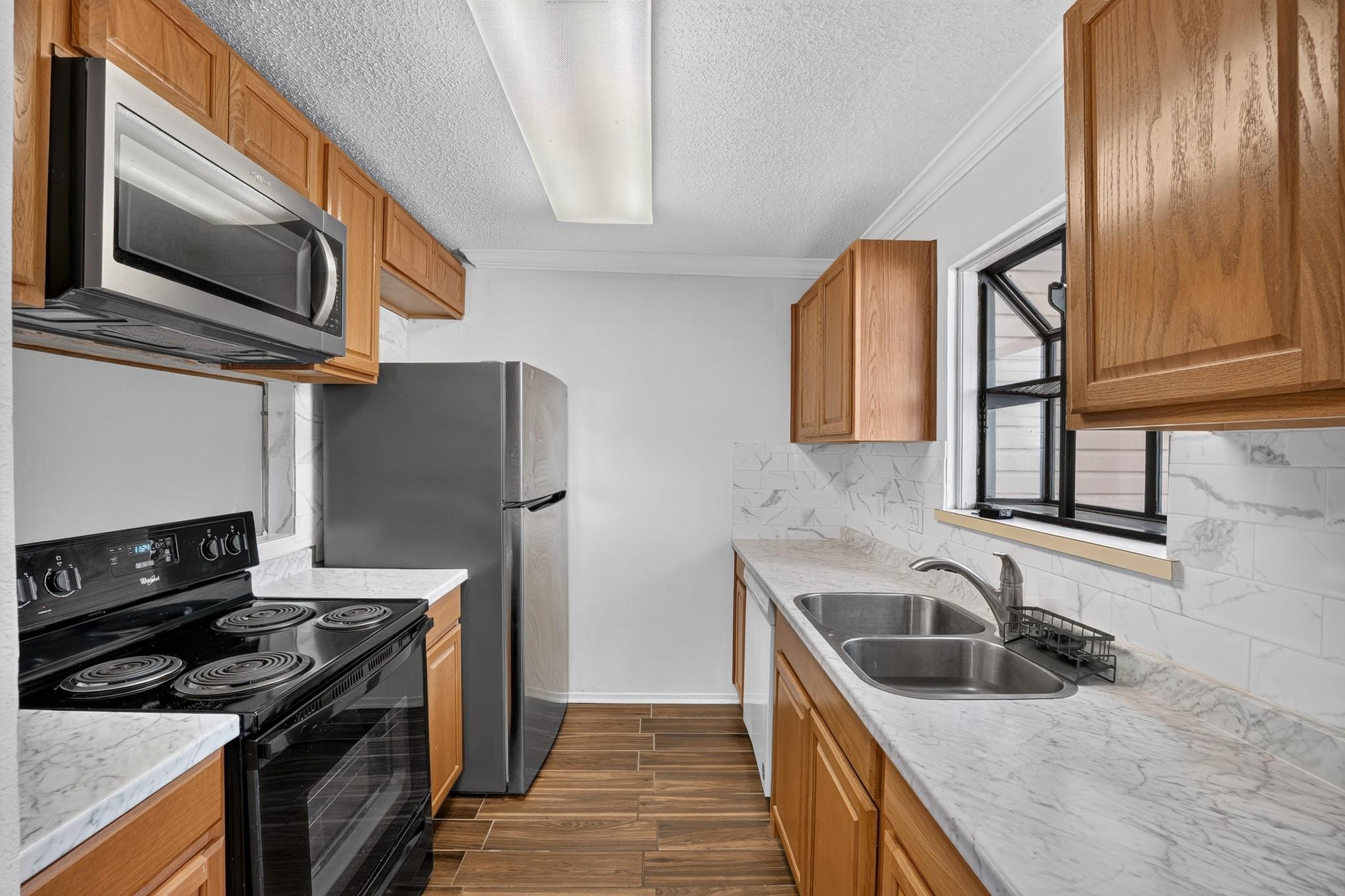 8400 Jamestown Dr #512 Property Photo 6