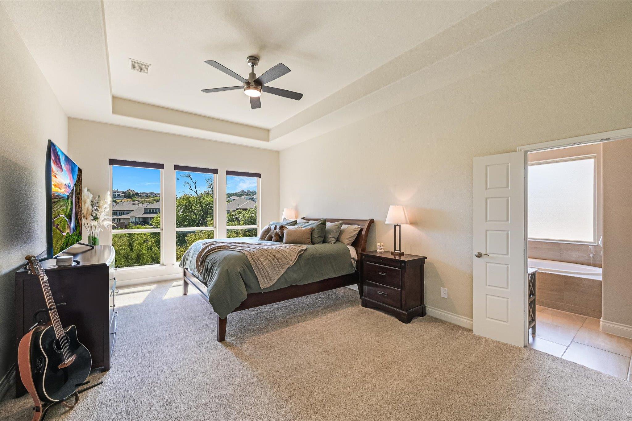 6005 Hewetson Dr Property Photo 15