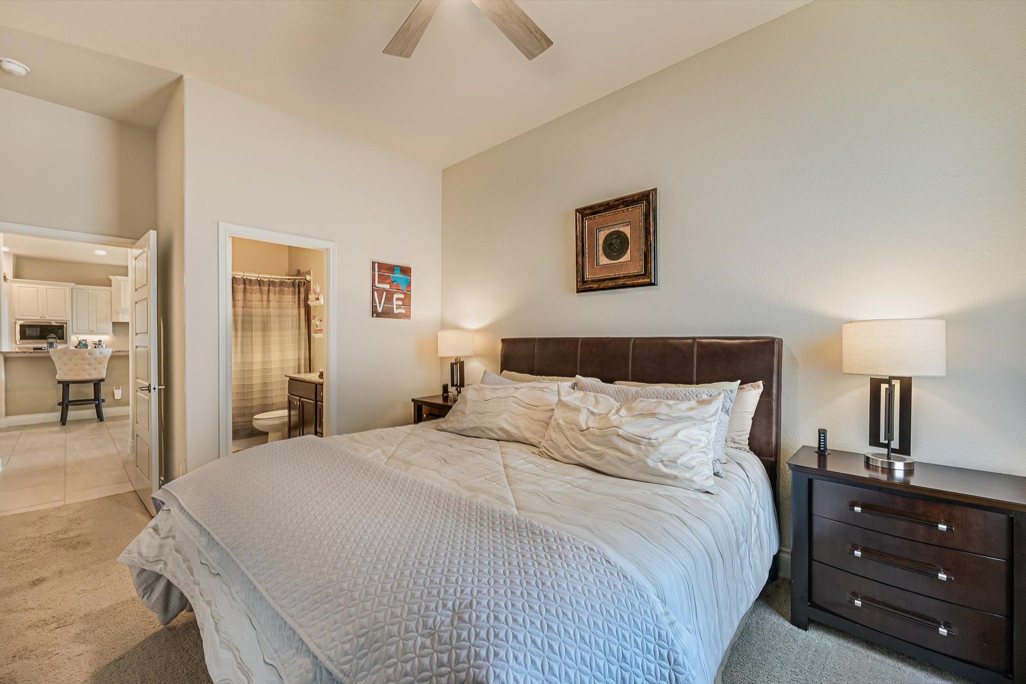 6005 Hewetson Dr Property Photo 19