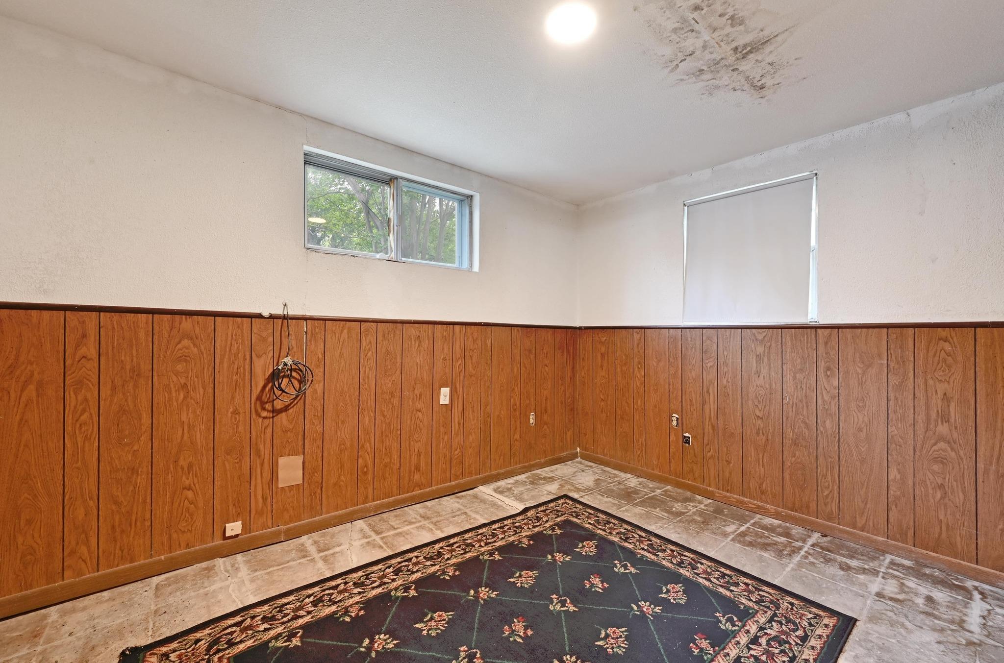 6010 Club Ter Property Photo 11