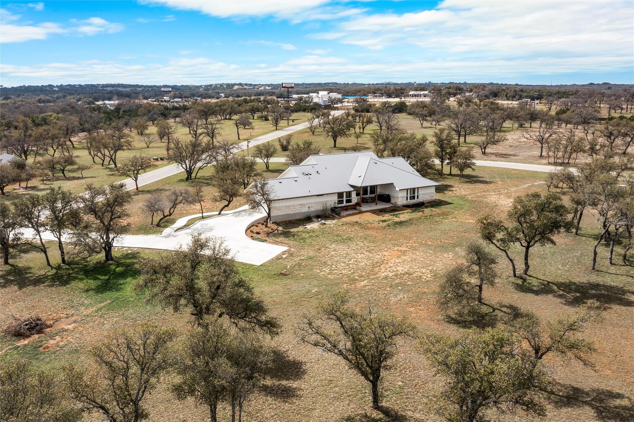 345 Morning Dew Dr Property Photo 37