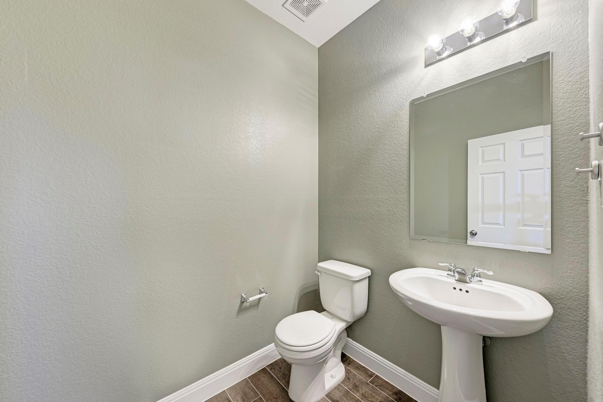 1529 Brimhurst Dr Property Photo 19