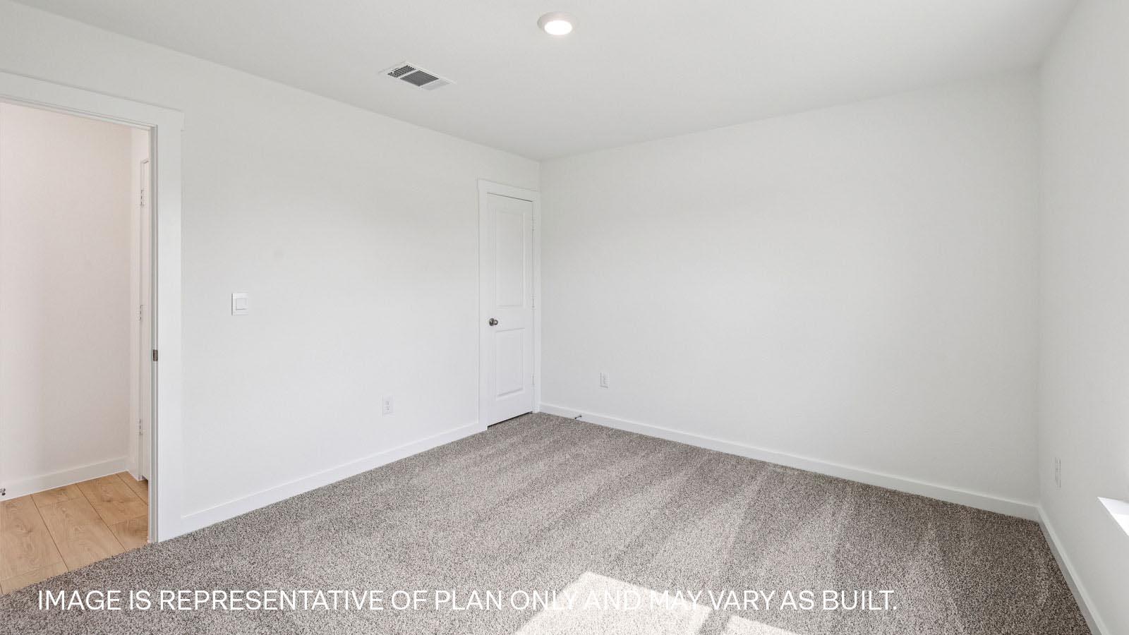 7004 Frog Pond Bnd Property Photo 14