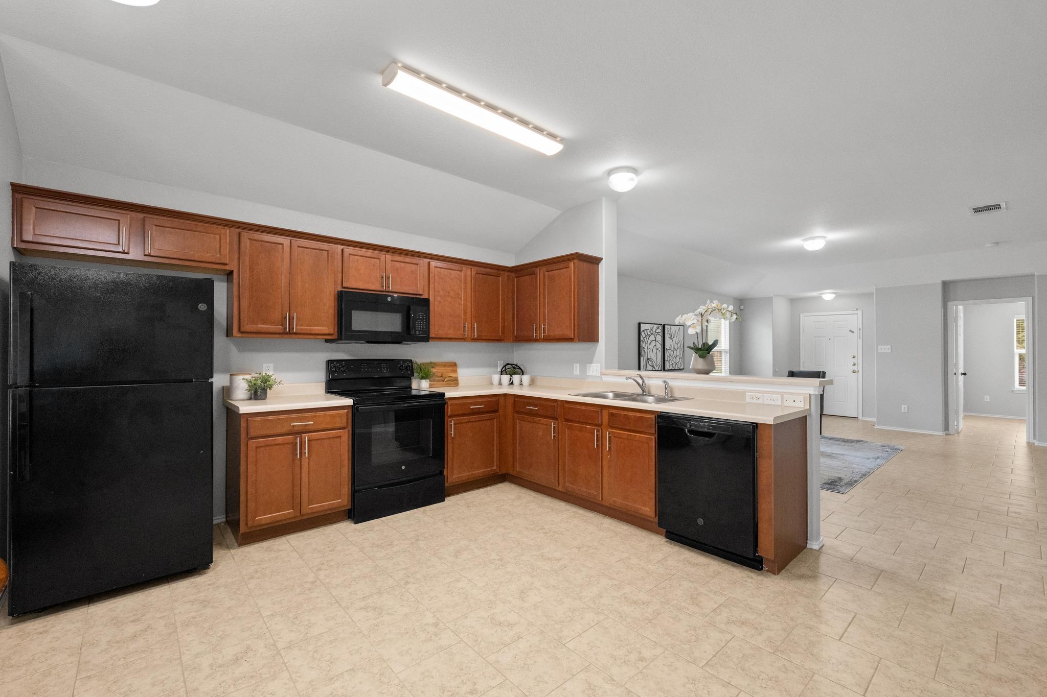 13305 Ring Dr Property Photo 9