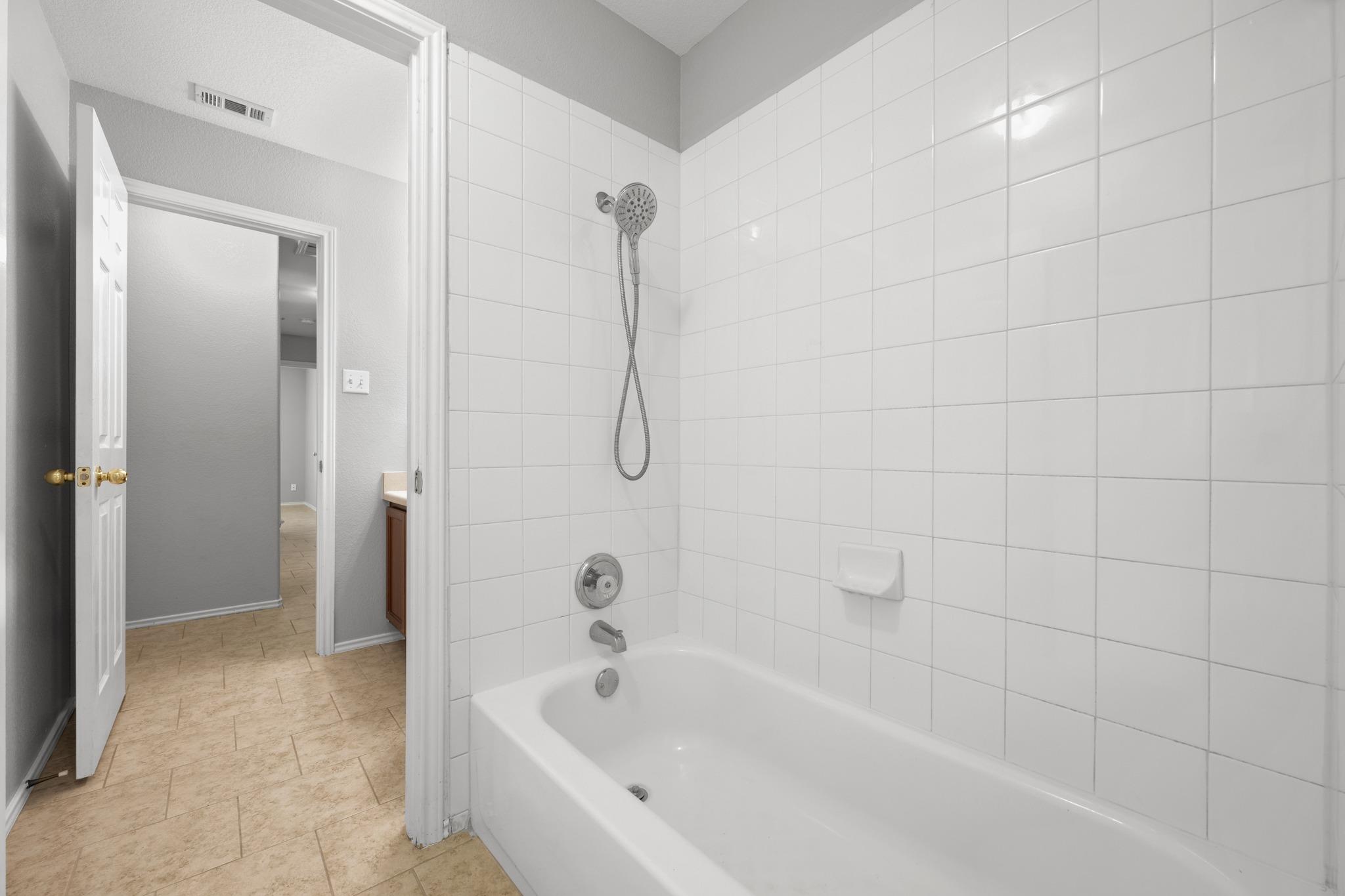 13305 Ring Dr Property Photo 22