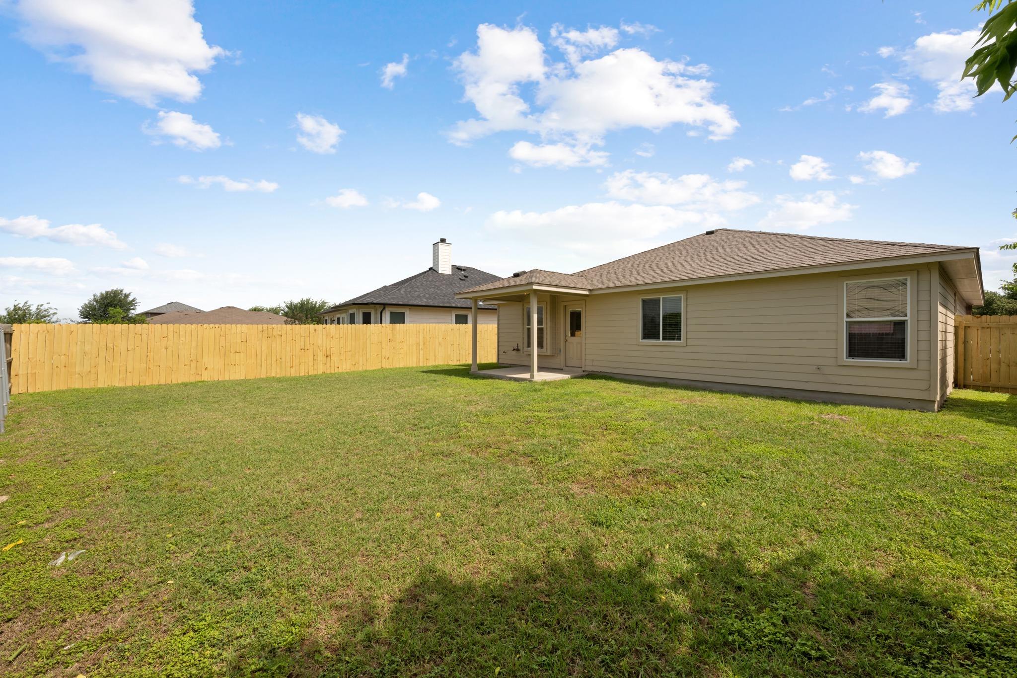 13305 Ring Dr Property Photo 27