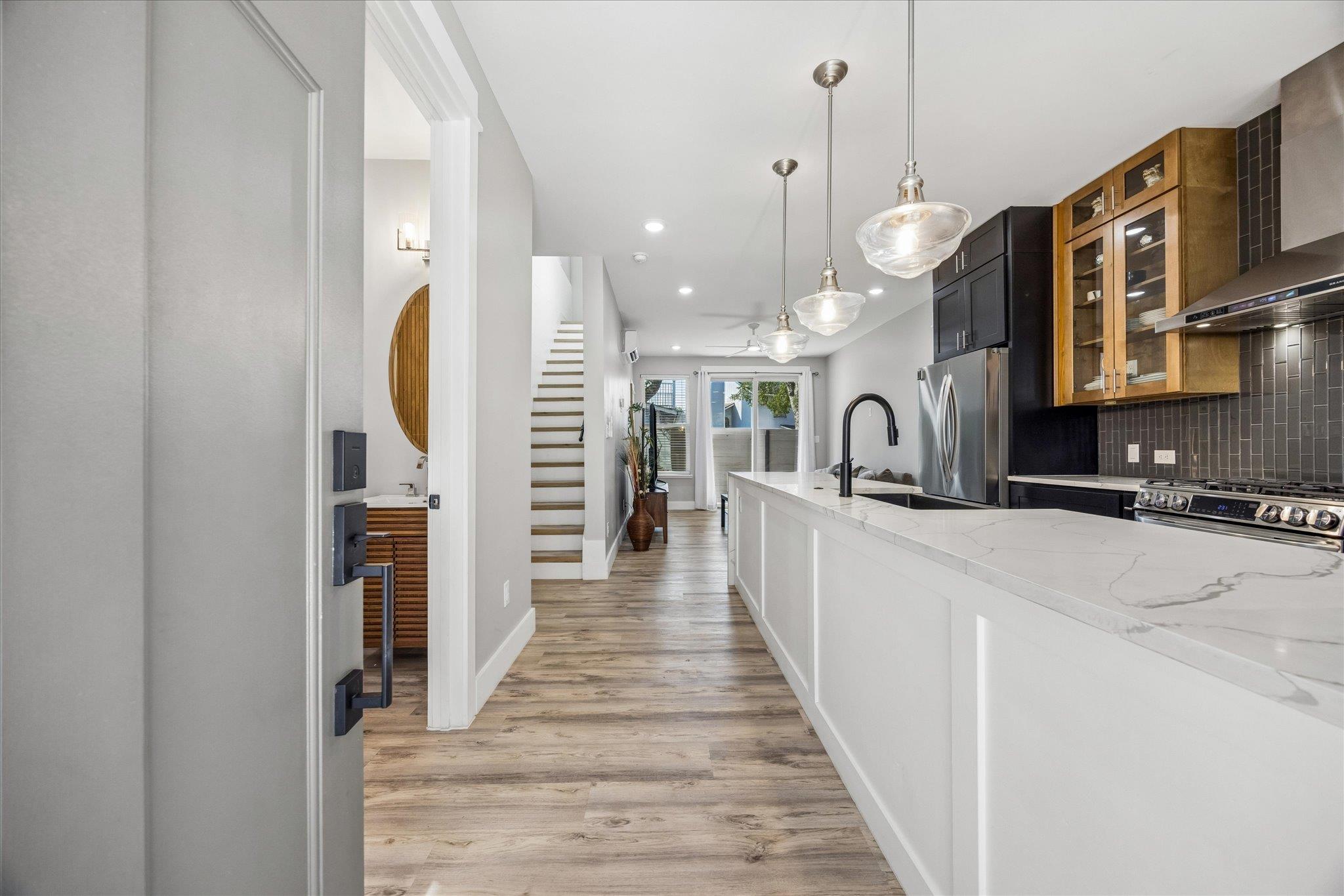 7905 & 7907 Tiffany Dr Property Photo 23