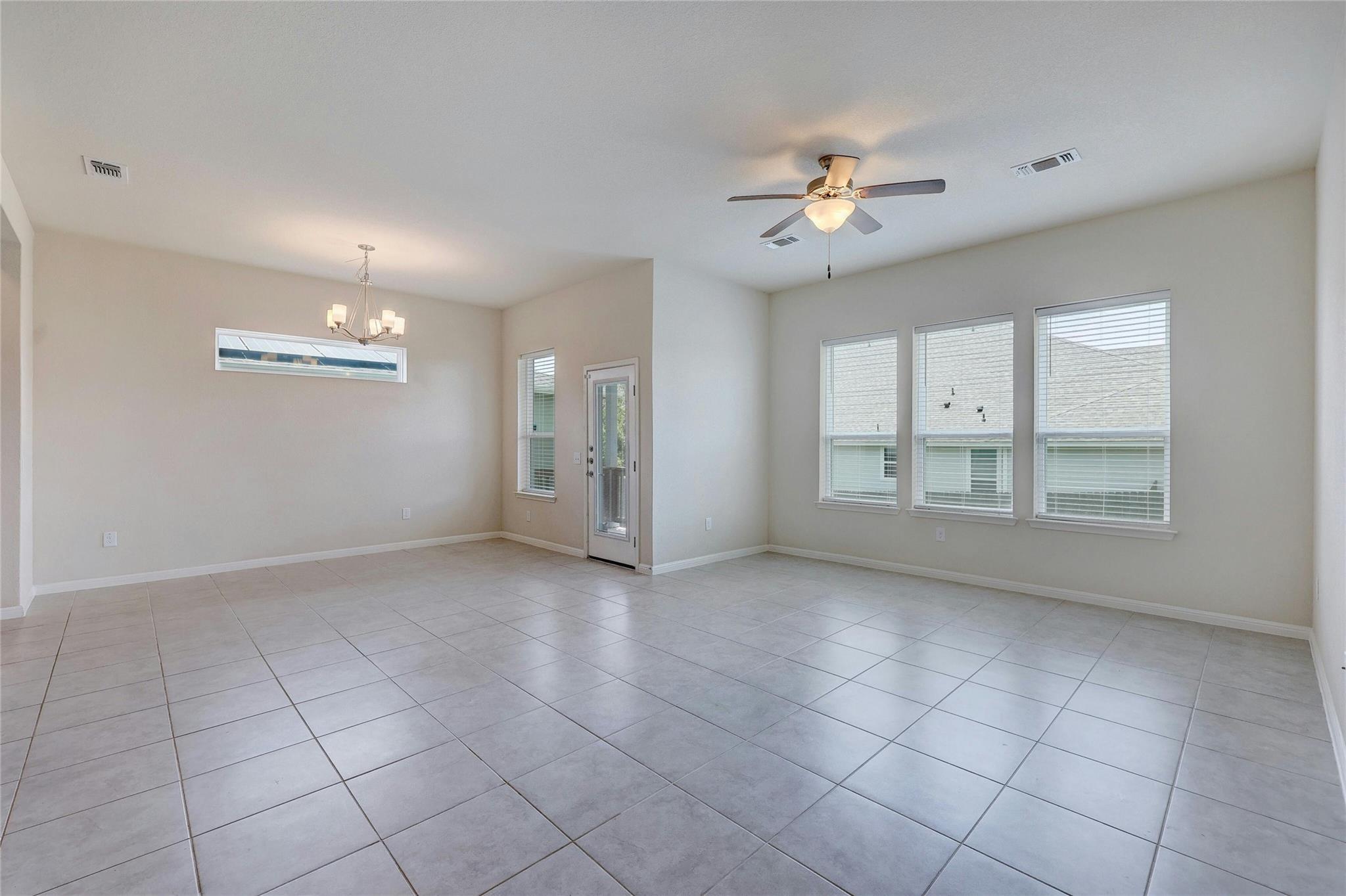 9901 Dalliance Ln Property Photo 6