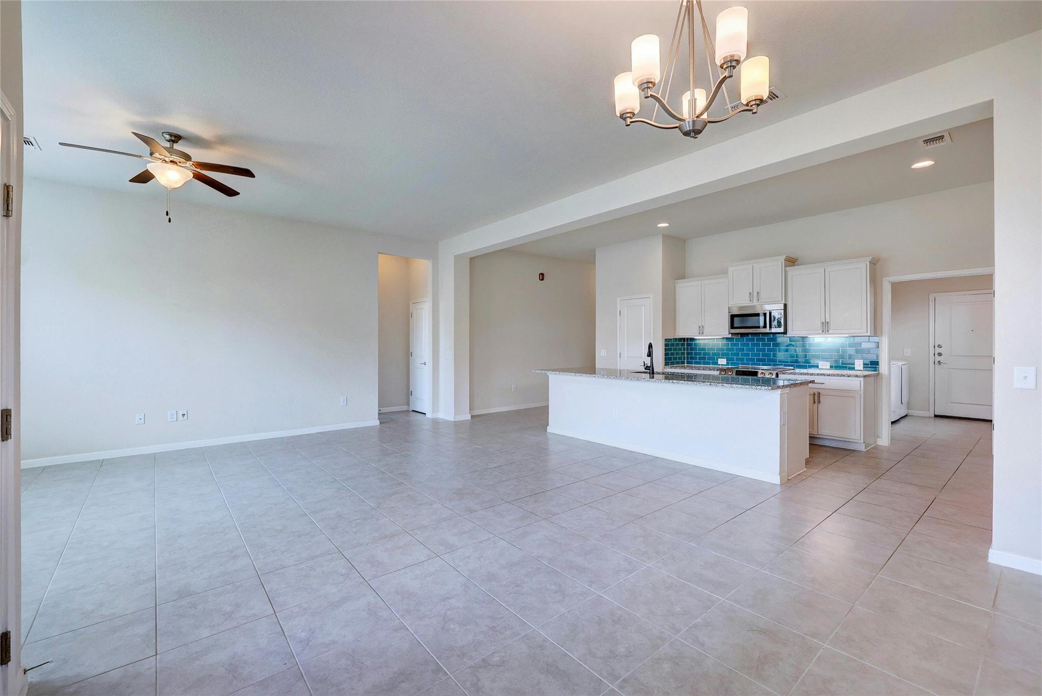 9901 Dalliance Ln Property Photo 10