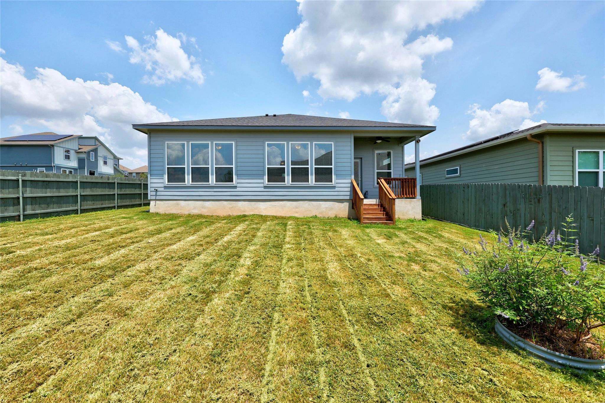 9901 Dalliance Ln Property Photo 26