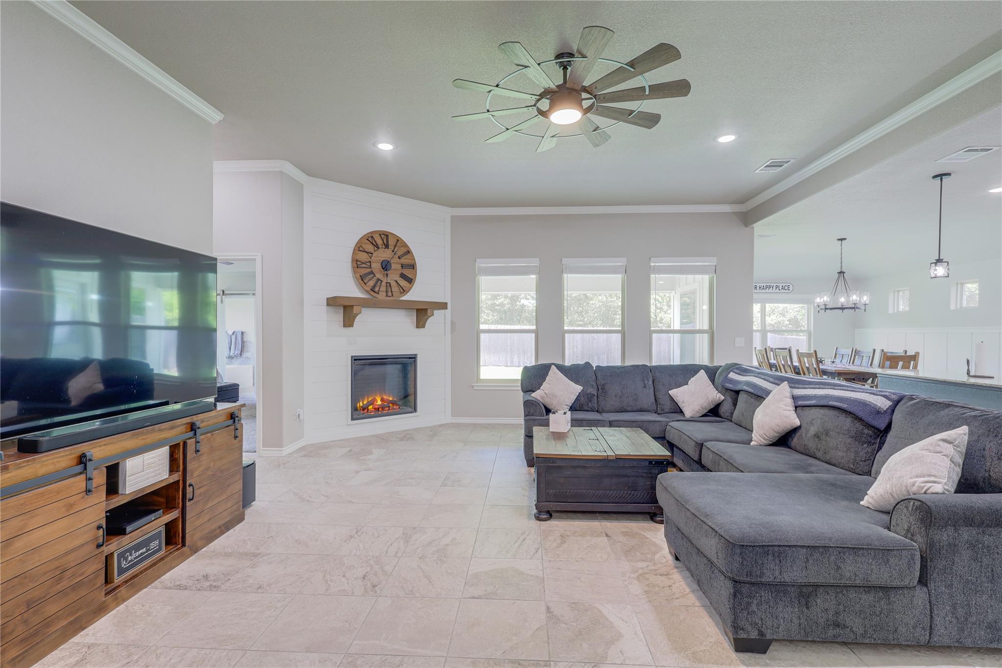 2607 Bolzano Trl Property Photo 2