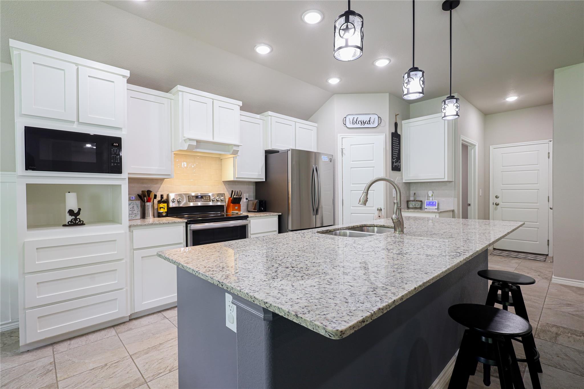 2607 Bolzano Trl Property Photo 4