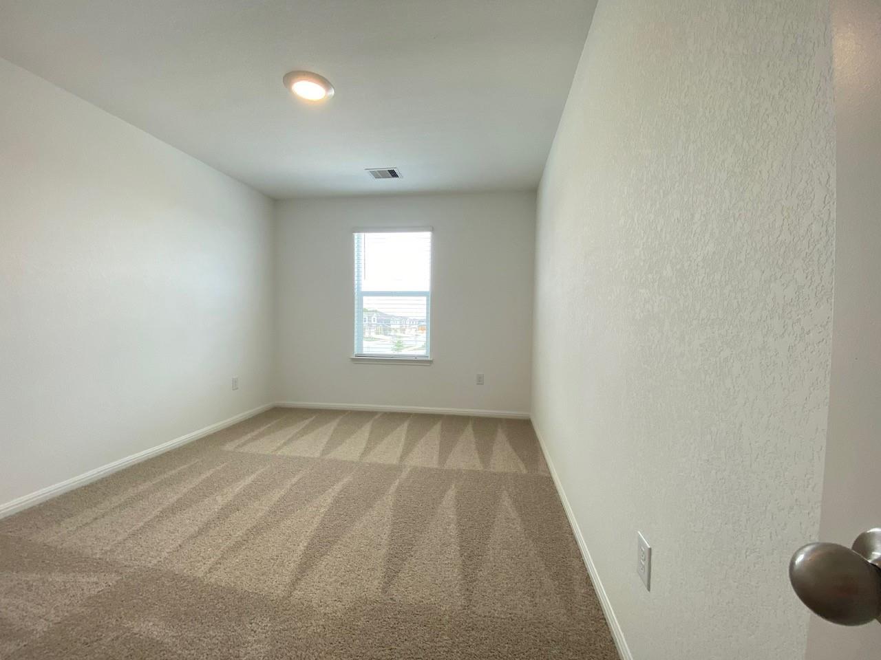 241 Saide St Property Photo 27