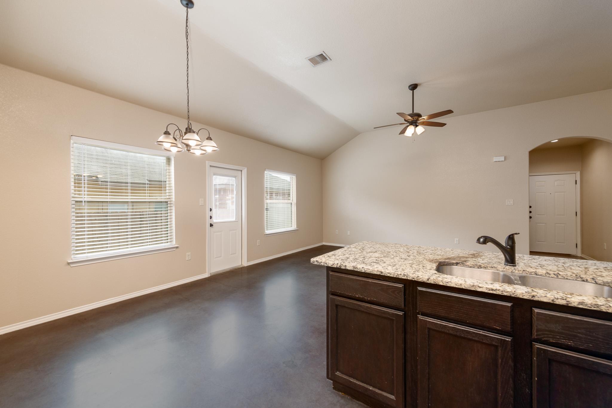 455 Jack Rabbit Ln #b Property Photo 7